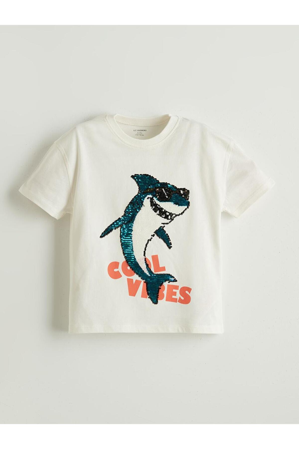 LC Waikiki-Printed Boy's T-Shirt and Shorts 2-Piece (S5) 3