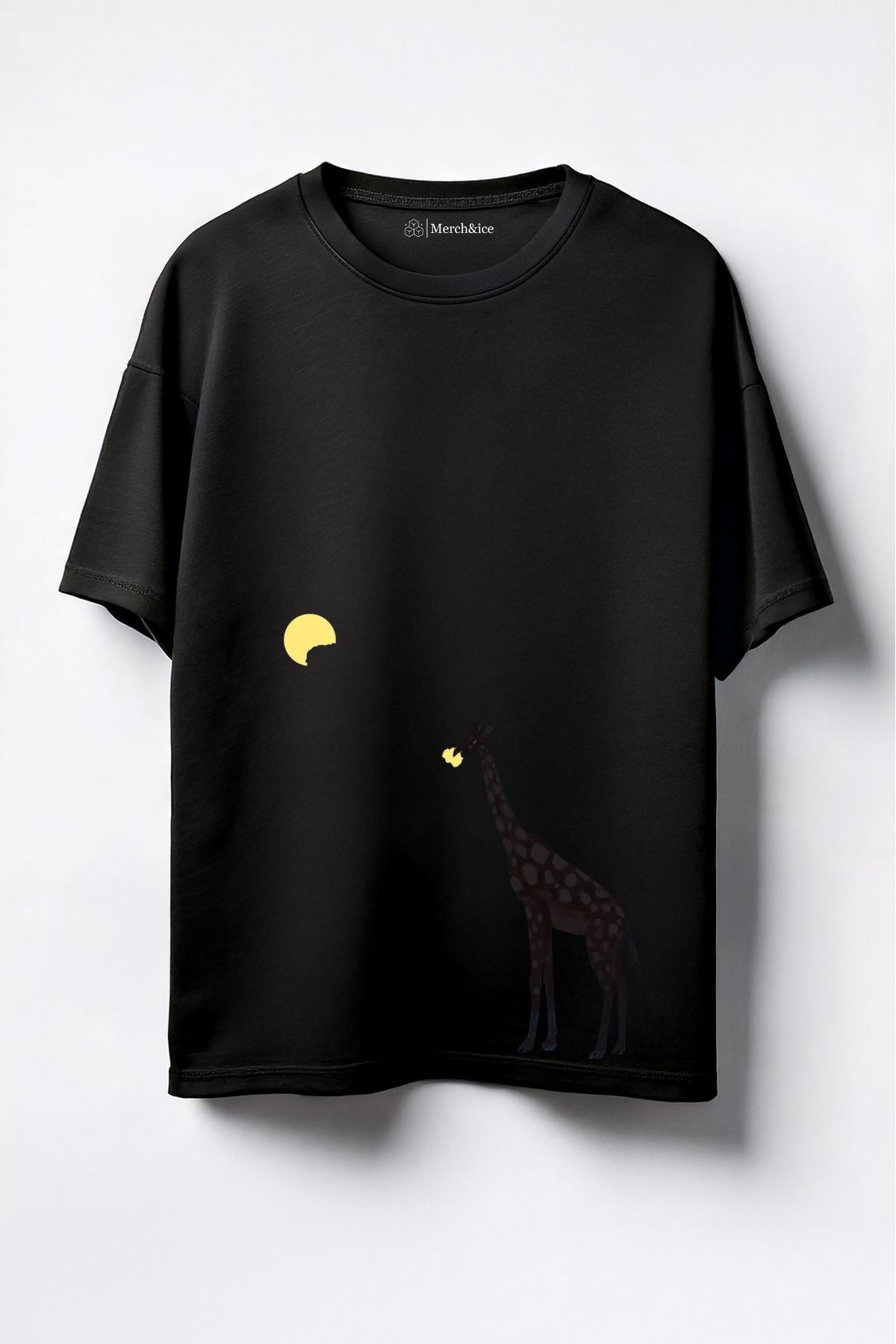 Merch&ice Dolunayda Zürafa Baskılı Unisex Oversize T-Shirt