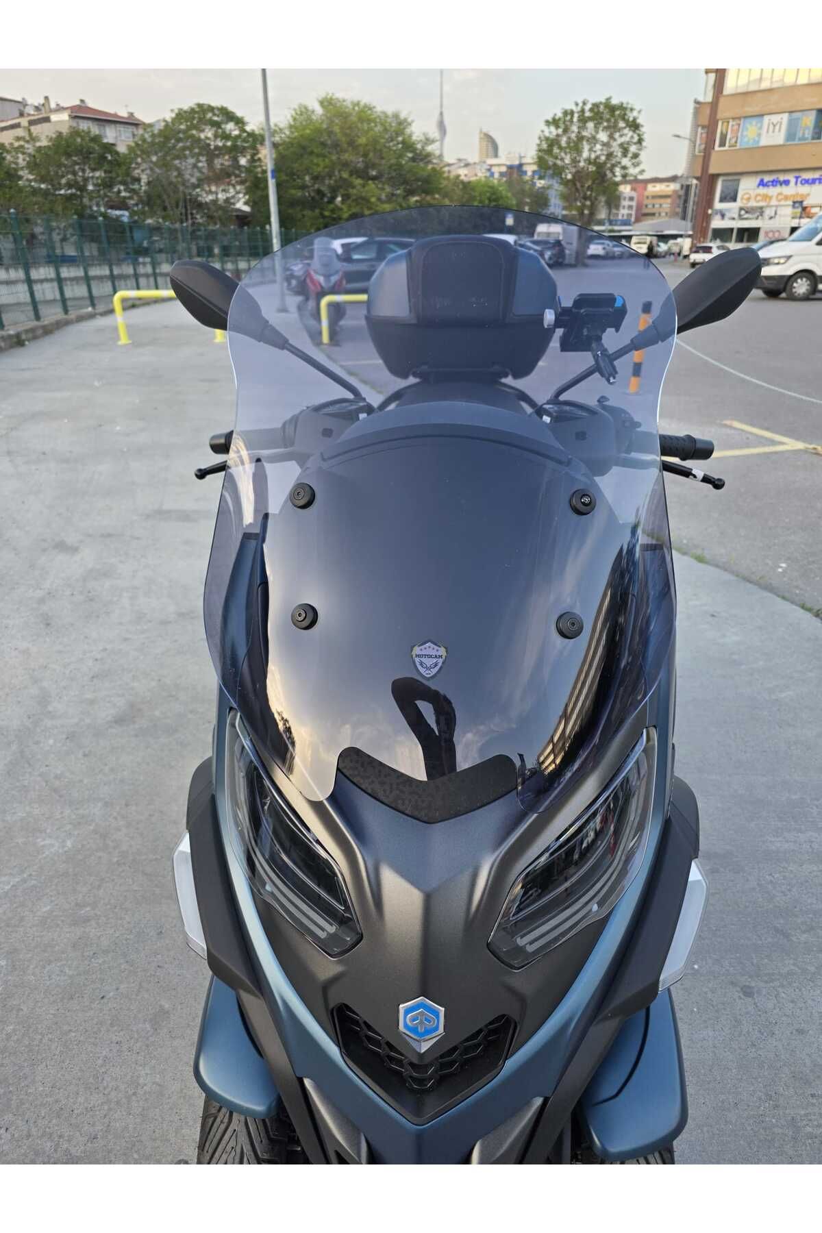 Piaggio MP3 530 Siperlik Ön Cam 2023-2025 Model 60cm Füme Renkli 4mm ORTA BOYLU