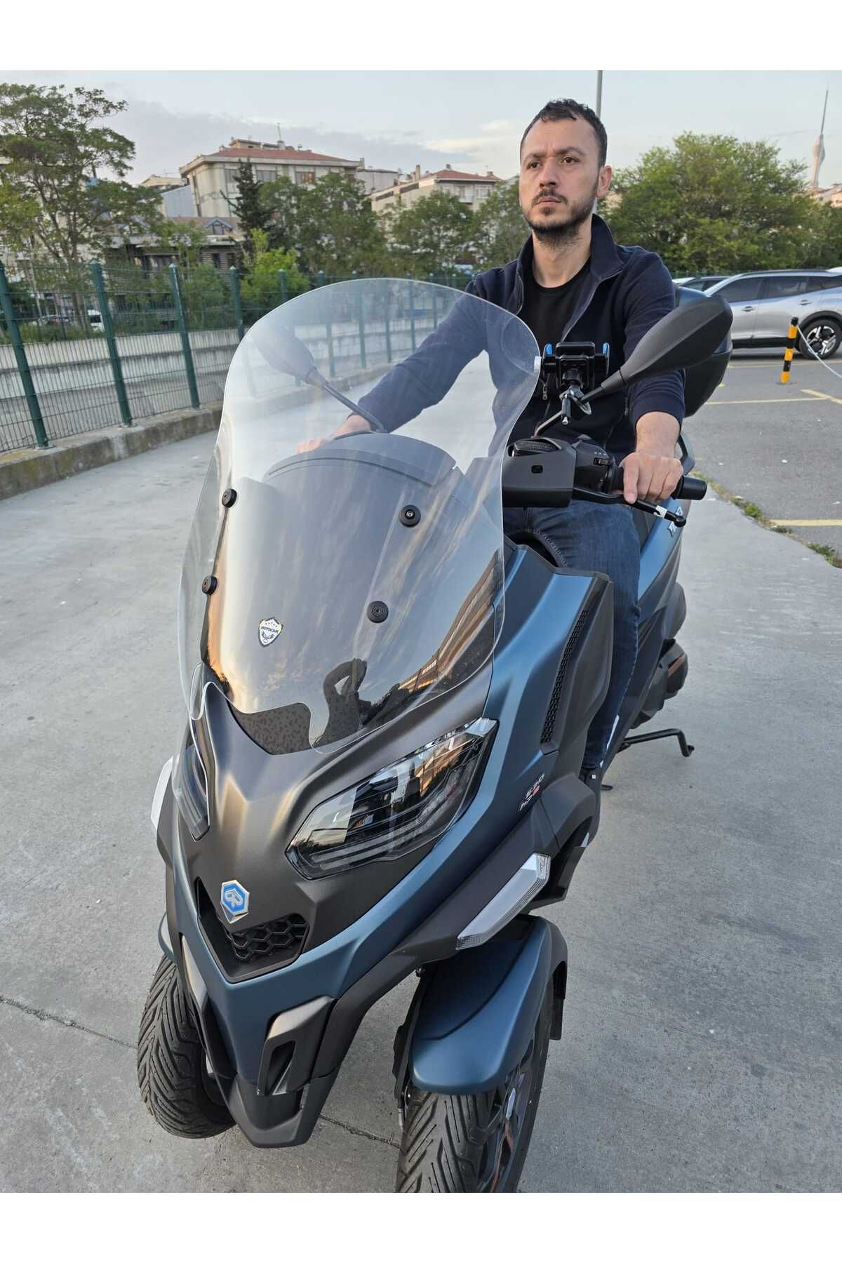 Piaggio MP3 530 Siperlik Ön Cam 2023-2025 Model 60cm Şeffaf Renkli 4mm ORTA BOYLU
