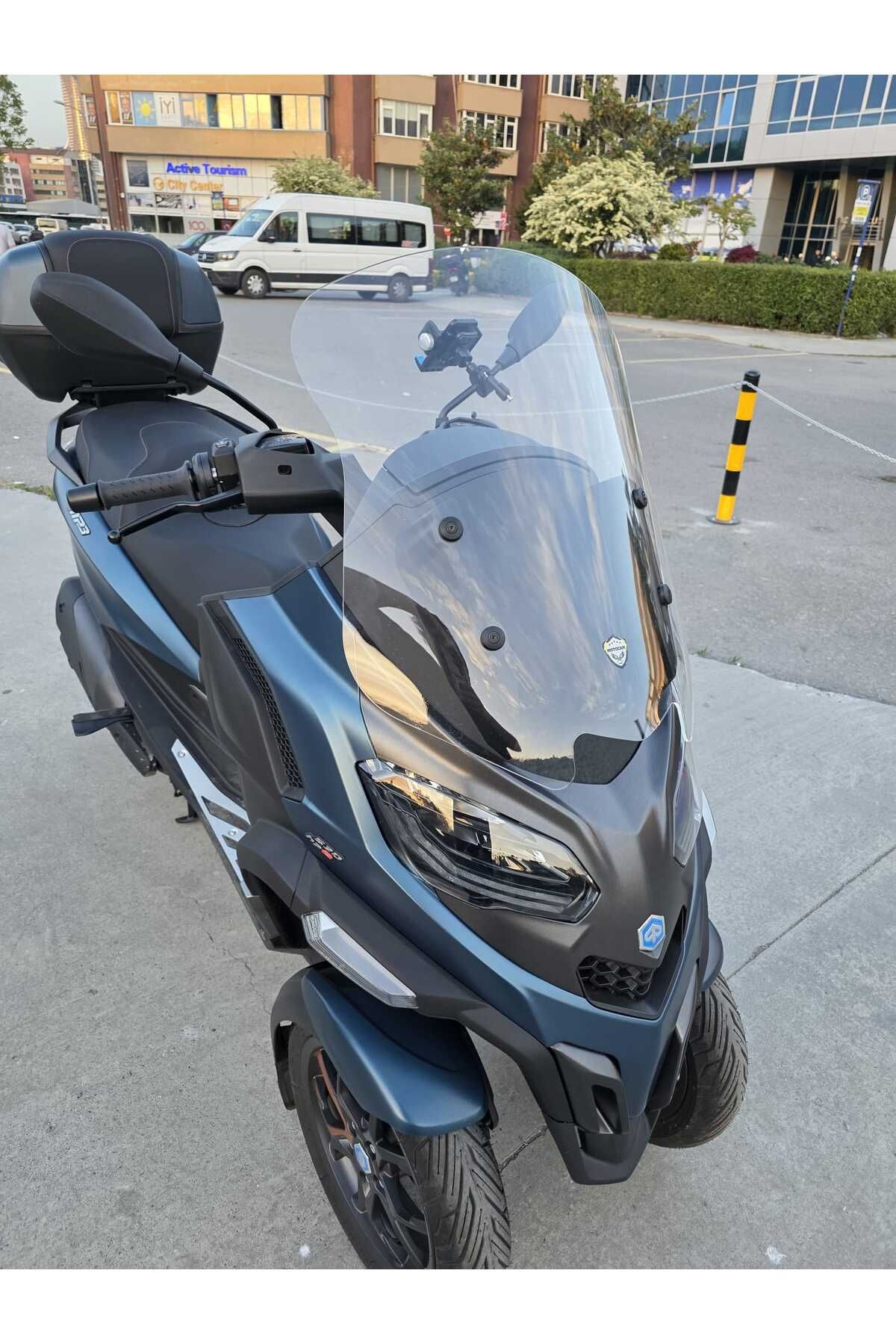 Piaggio MP3 530 Siperlik Ön Cam 2023-2025 Model 60cm Şeffaf Renkli 4mm ORTA BOYLU