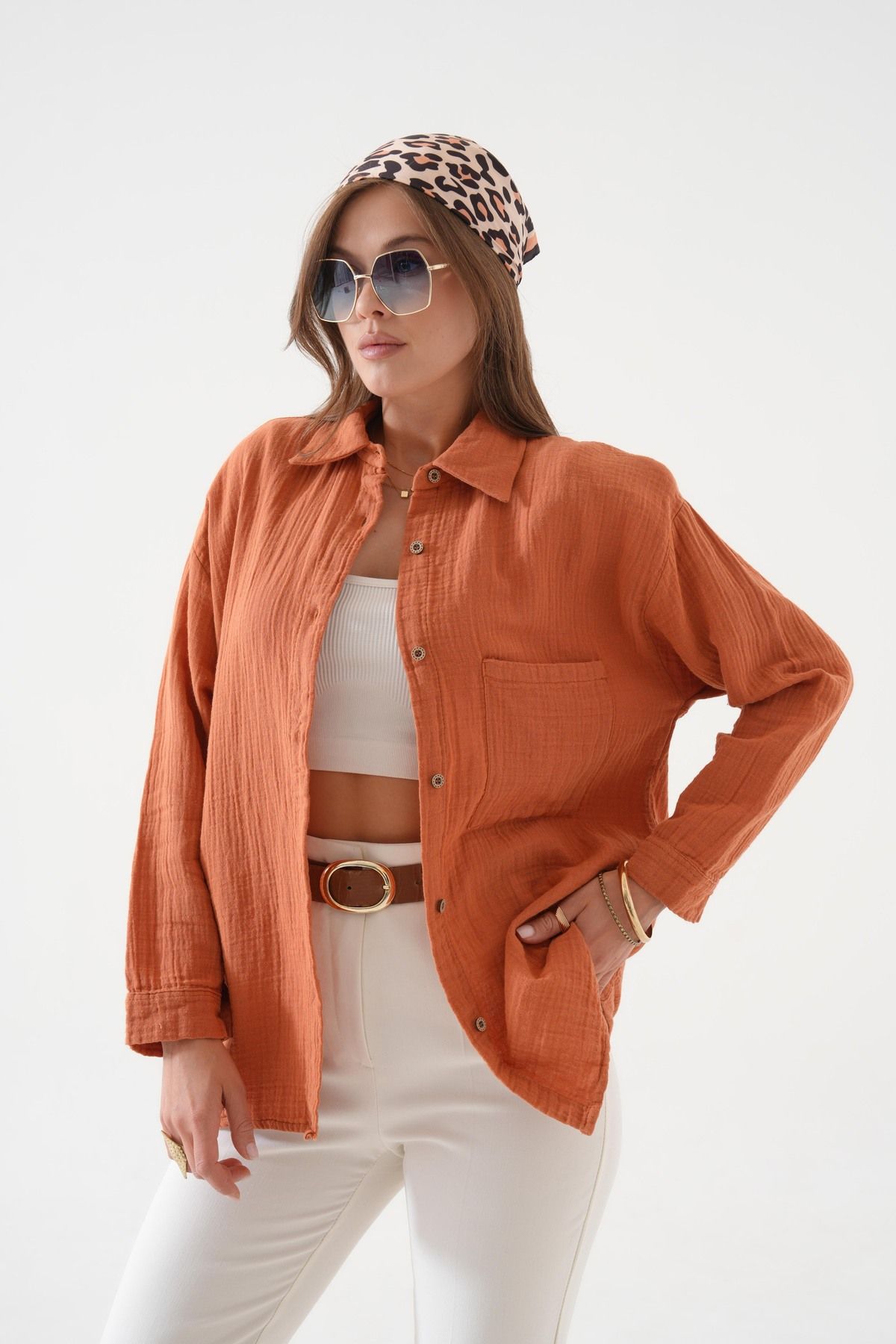 QAWWA Kadın Oversize & Uzun Kollu & Düz Renk & Düğmeli Gömlek