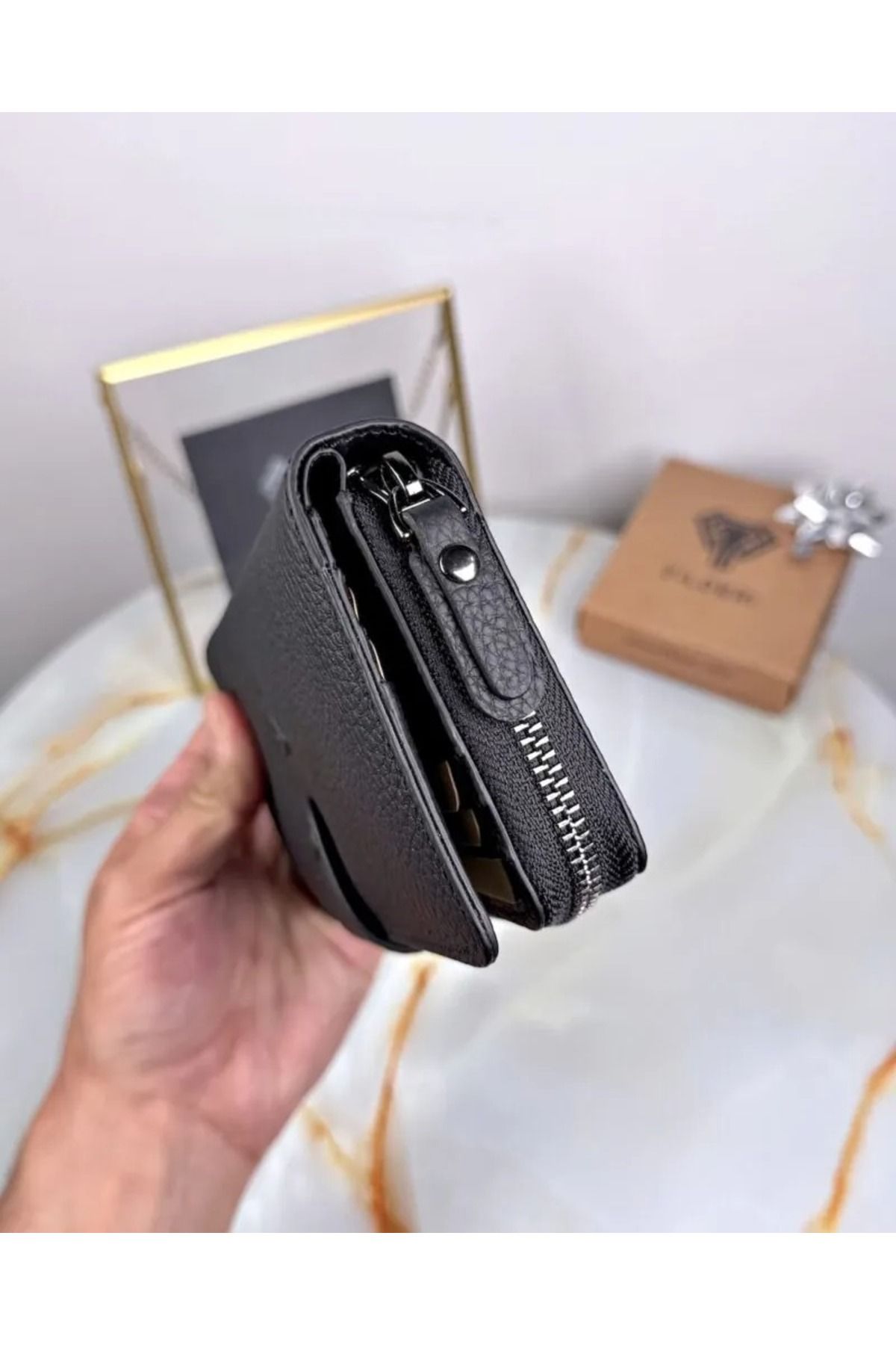 کیف پول مردانه و زنانه چرمی اصلی ZIPPERED MULTI COMPARTING 2097 Fil Deri