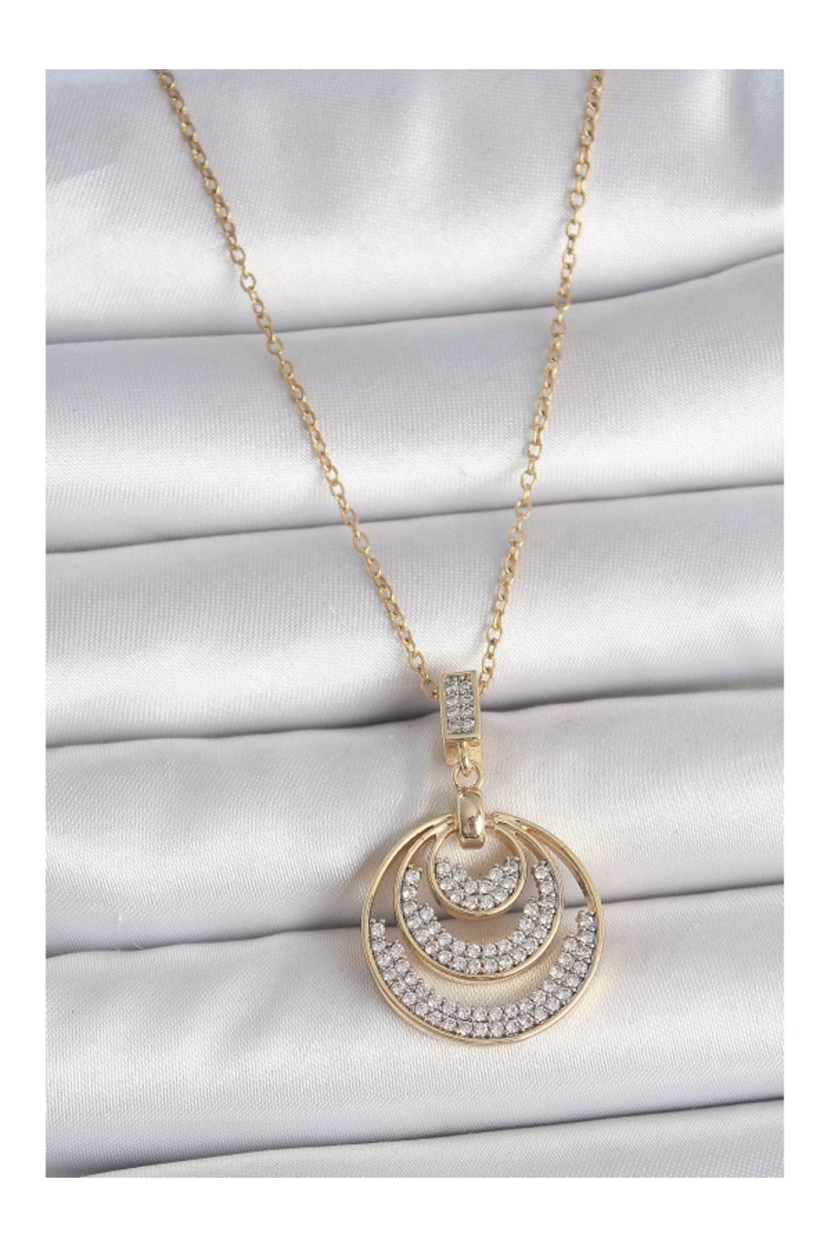 Clariss 316L Çelik Gold Renk Zirkon Taşlı Madalyon Model Kadın Kolye