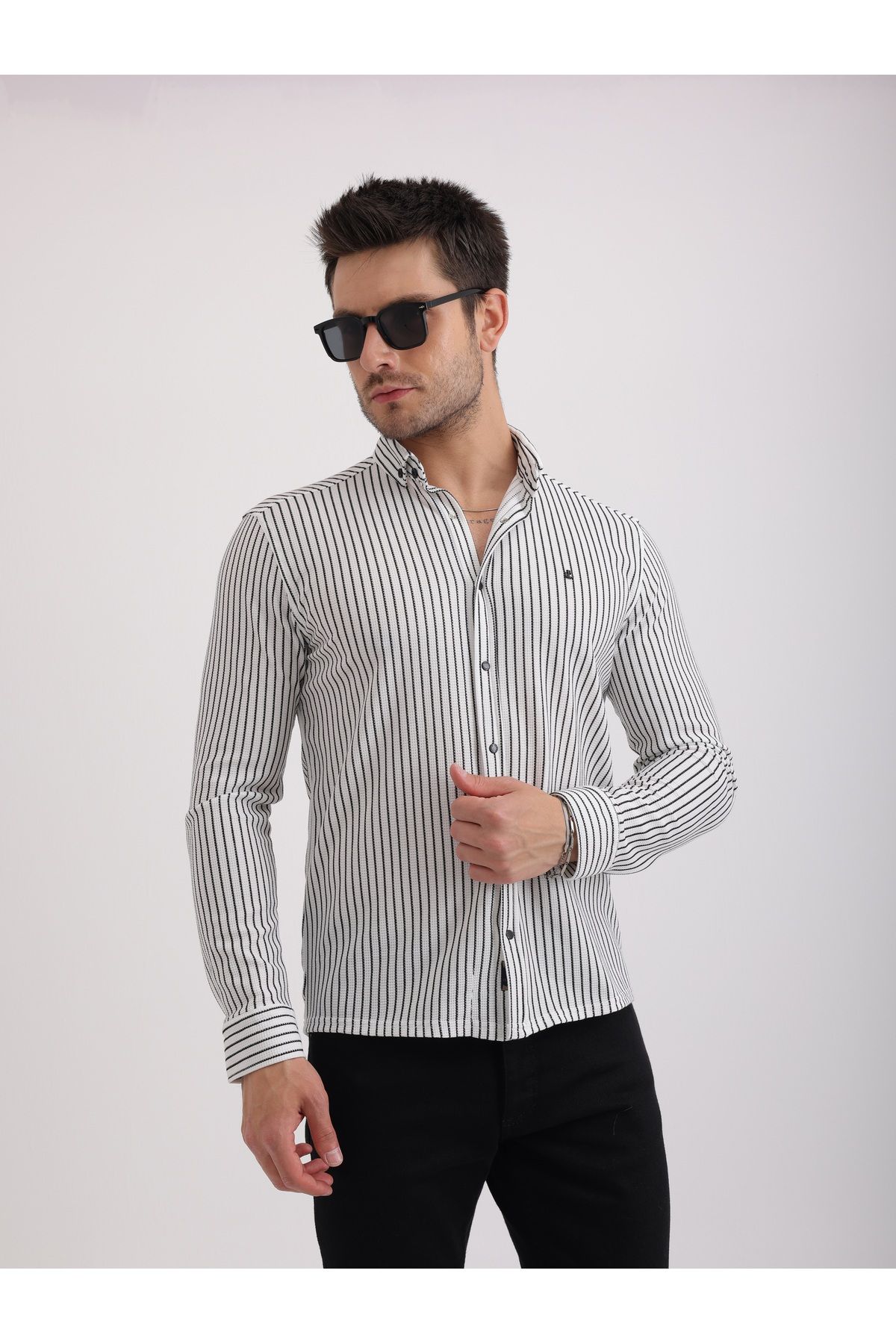 Sabe Erkek Slim Fit Beyaz Likralı Nefes Alan Örme Çizgili Gömlek