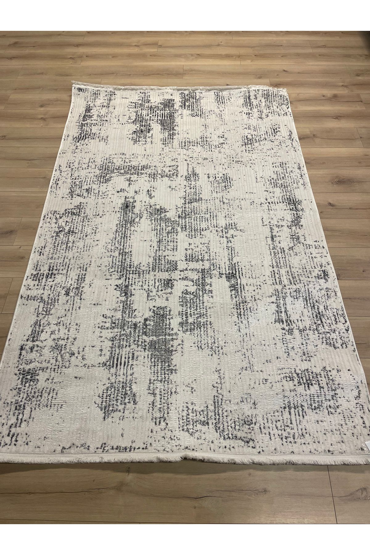arslan İHRAÇ FAZLASI %100 AKRİLİK 150x230 EBATLI HALI