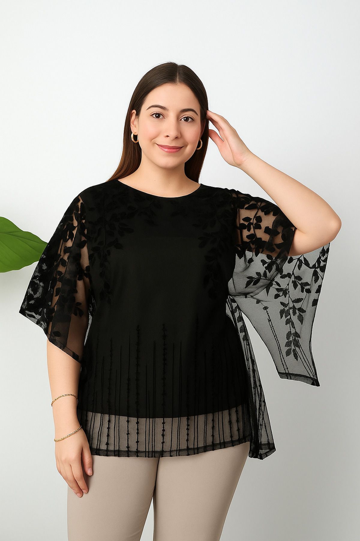 sharin Kadın Siyah Büyük Beden Şifon Bluz M1-2327