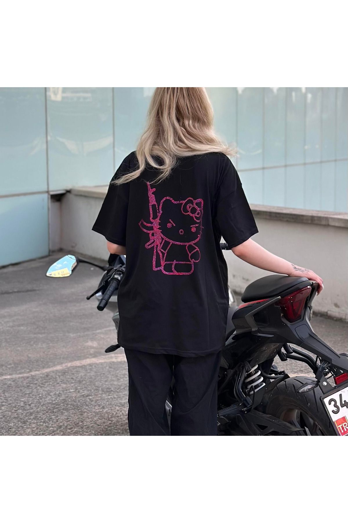 Gofeel Harajuku Siyah Taşlı Hello Kitty Premium Oversize T-shirt