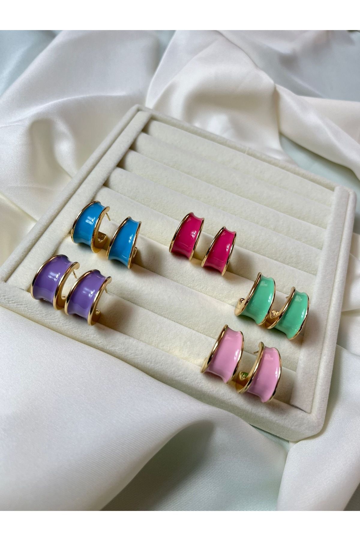 Orvix Accessories Kararmaz Çelik Pembe Halka Kadın Yazlık Küpe Hediyelik Küpe Abiye Küpe Anne Küpe