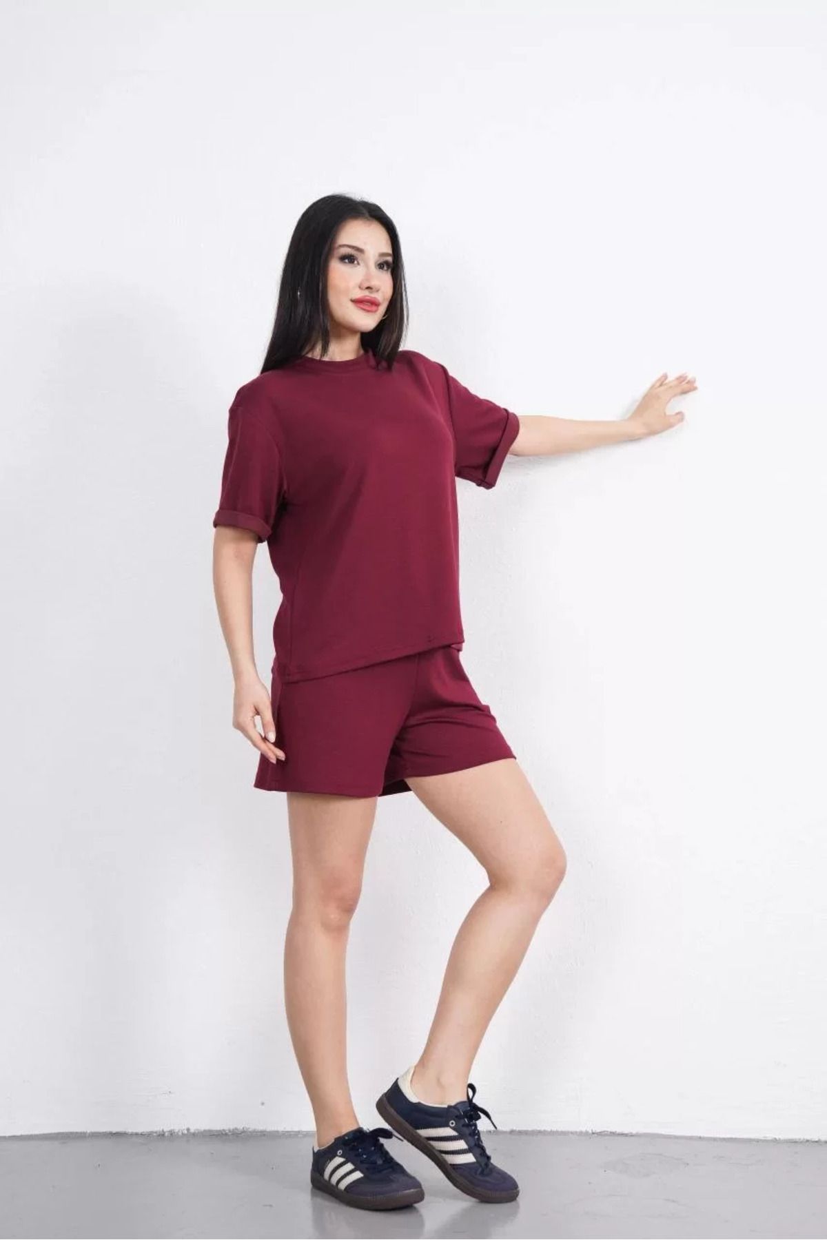 REKA MODA Osy Modal yumuşak dokulu Kumaş Kadın Bisiklet Yaka T-shirt Kısa Şort İkili Takım - Bordo