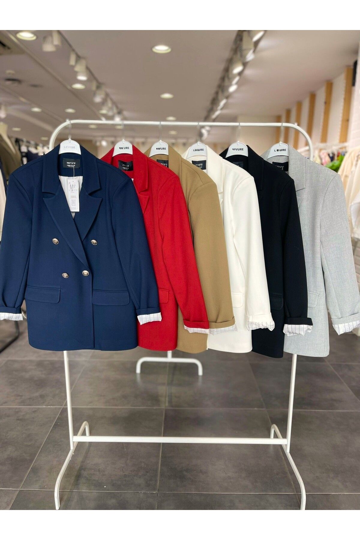 FOXY Freaky Collection Önü Düğme Detaylı Omzu Vatkalı Blazer Ceket LACİVERT
