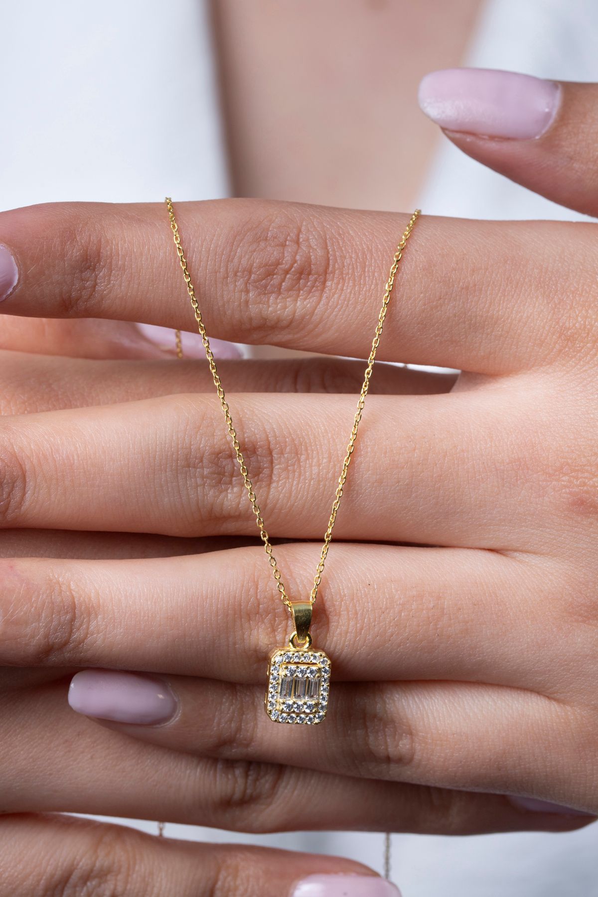 Elika Silver Kadın Baget Model 14 K Altın Kaplama 925 Ayar Gümüş Kolye