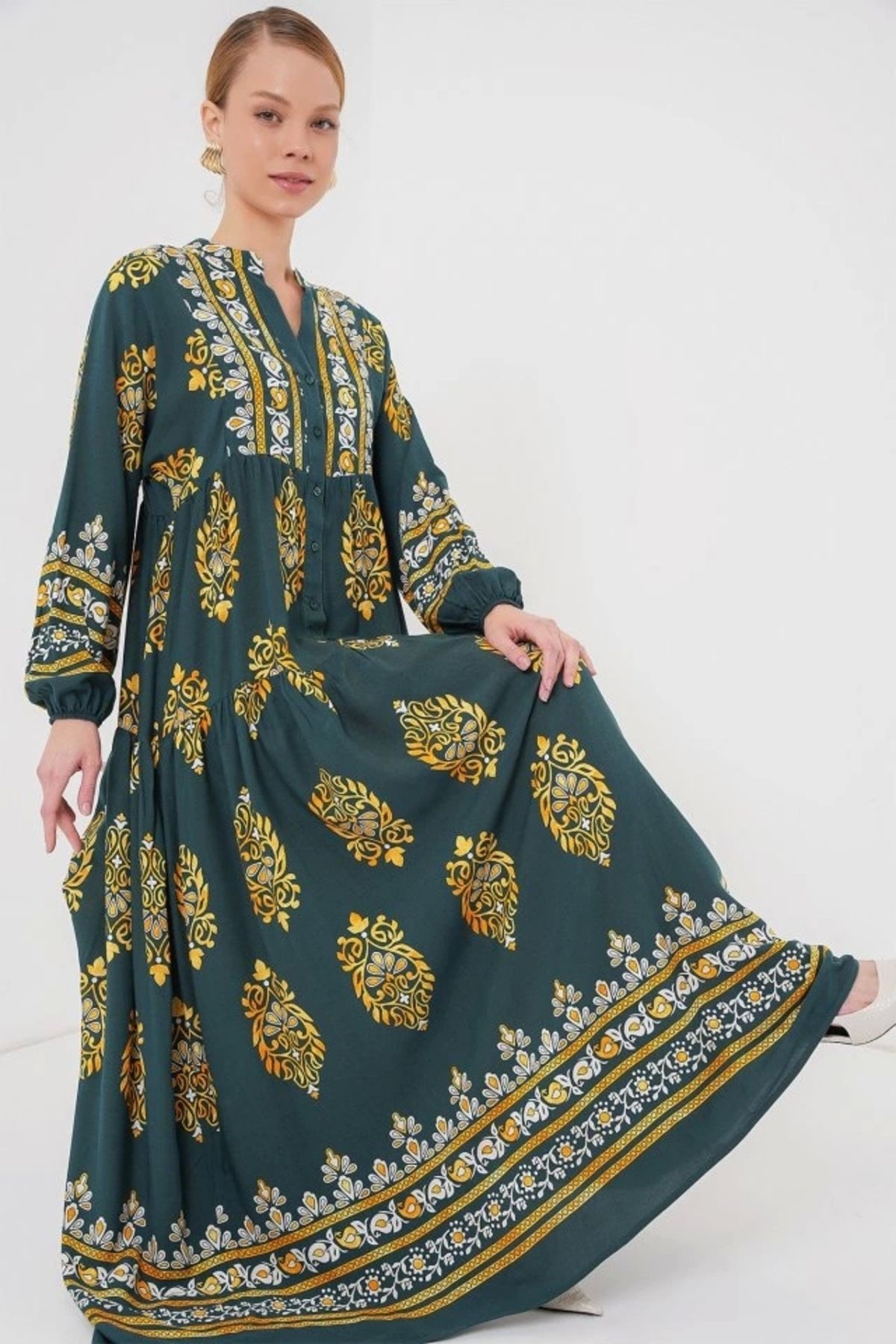Butik 2423 Otantik Desenli Tesettür Elbise - Yeşil 7