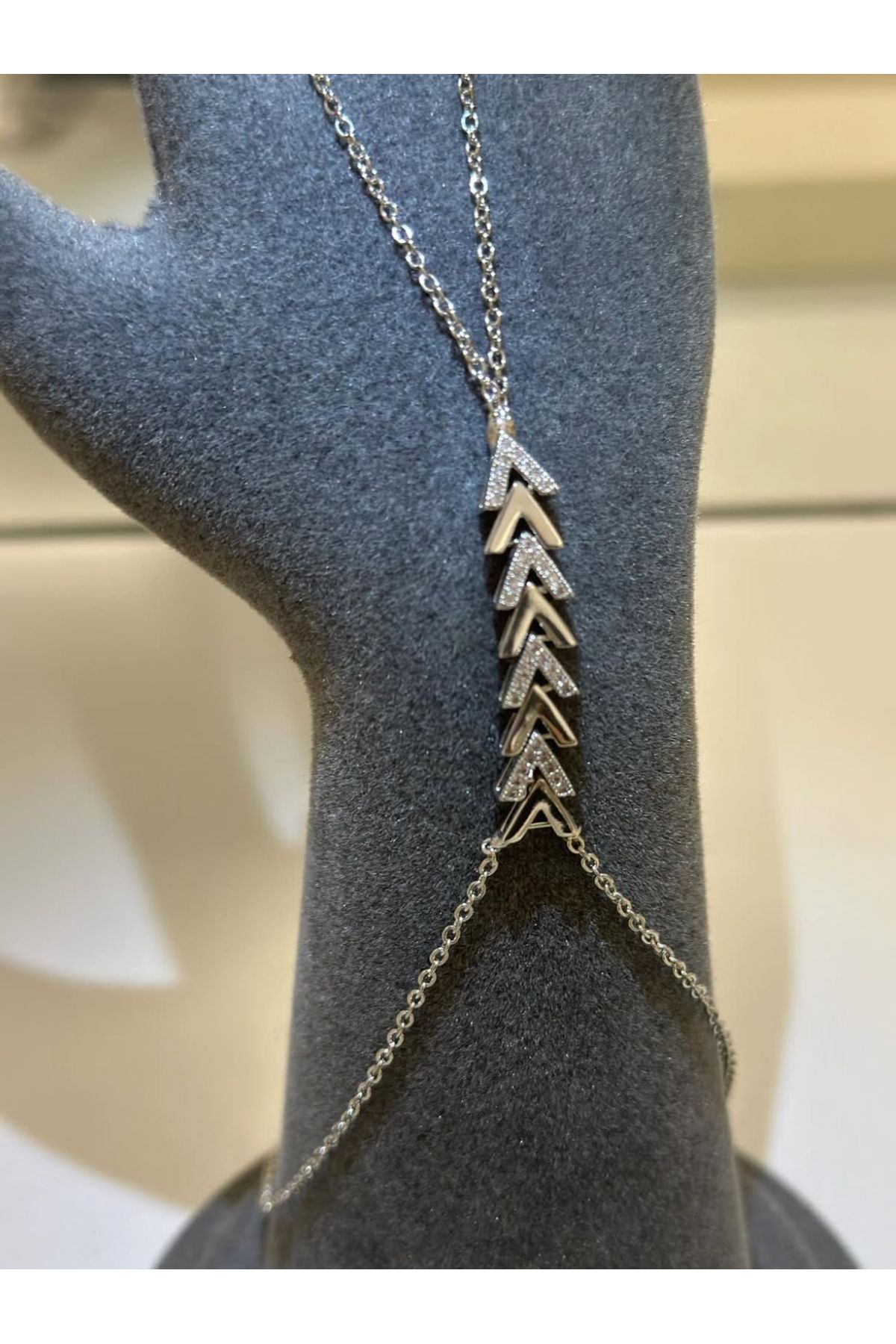 HND collection ÜÇGEN FİGÜR ÇELİK ŞAHMERAN
