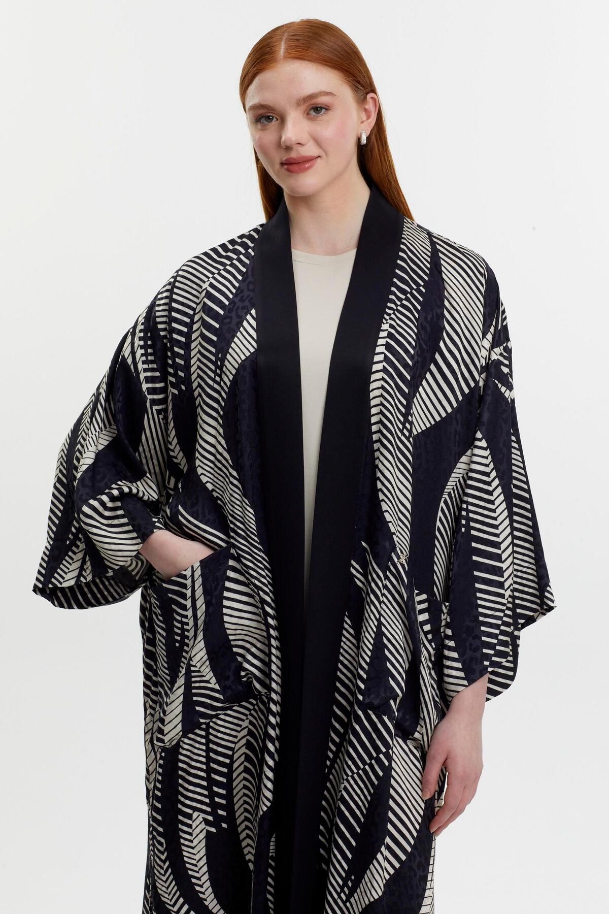 Zühre-Patterned Loose Inner Outer Double Set Tk-1283 2