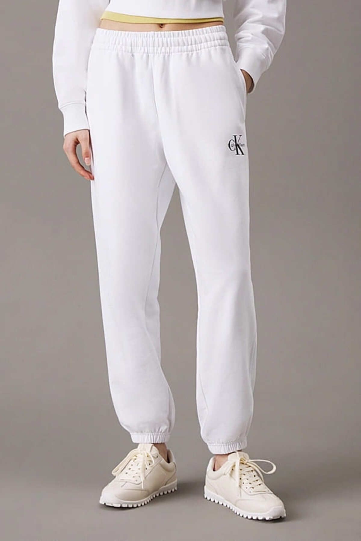Calvin Klein Kadın Ck Monologo French Terry Jogger - Beyaz
