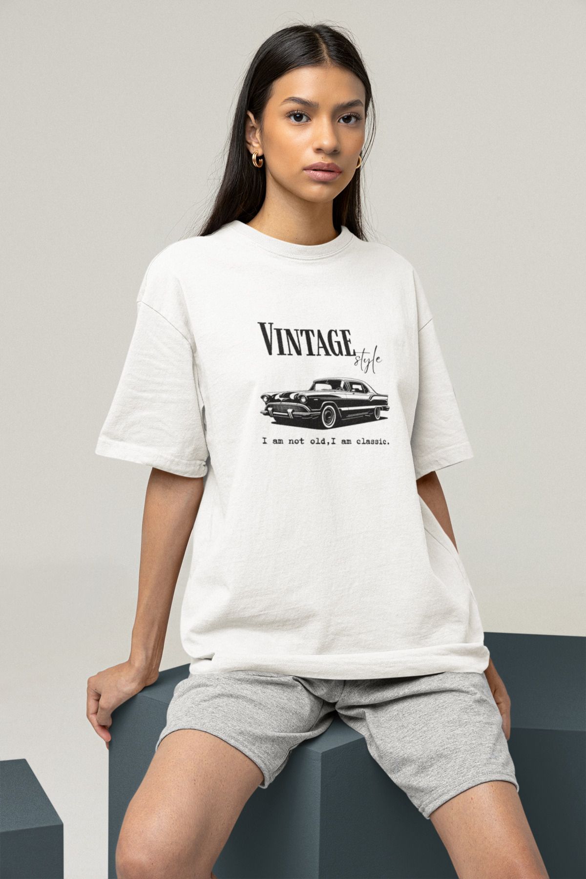 Le'sluette shadow of style KADIN %100 PAMUKLU VINTAGE ARABA BASKILI OVERSIZE T-SHIRT