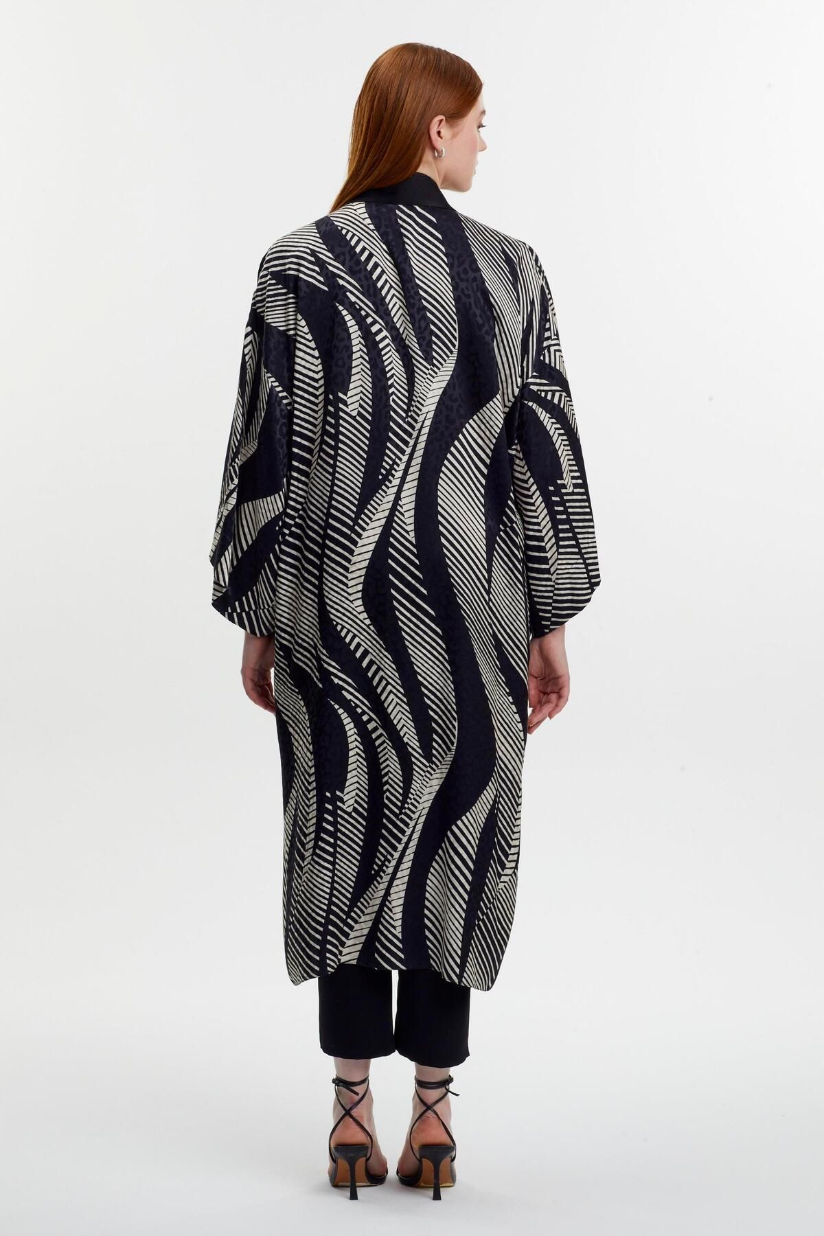 Zühre-Patterned Loose Inner Outer Double Set Tk-1283 5