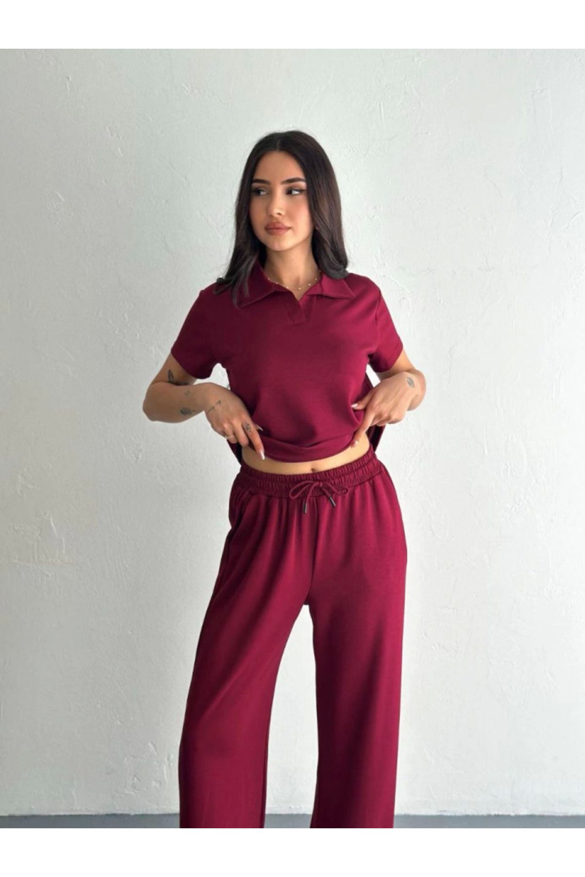 VELİZADE Konfor Modeli Beli Lastikli Yumuşak Dokulu Kumaş Polo Yaka T-shirt Bol Paça Pantalon İkili Takım