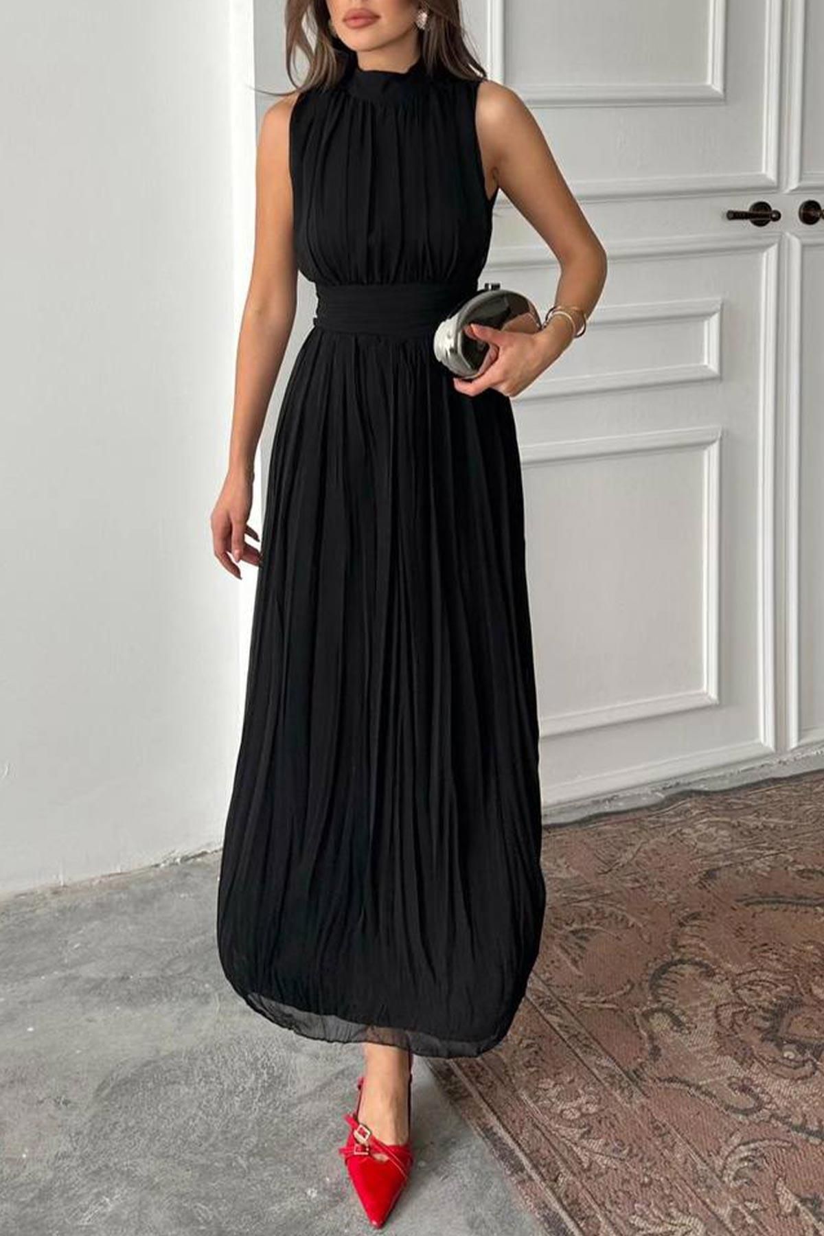 Mine Tan Butik Pilise Detay Kolsuz Şifon Astarlı Abiye - Siyah