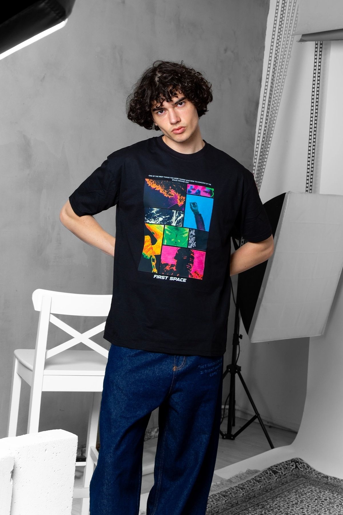 Sekizbiraltı First Space Baskılı Oversize Unisex Siyah Tshirt