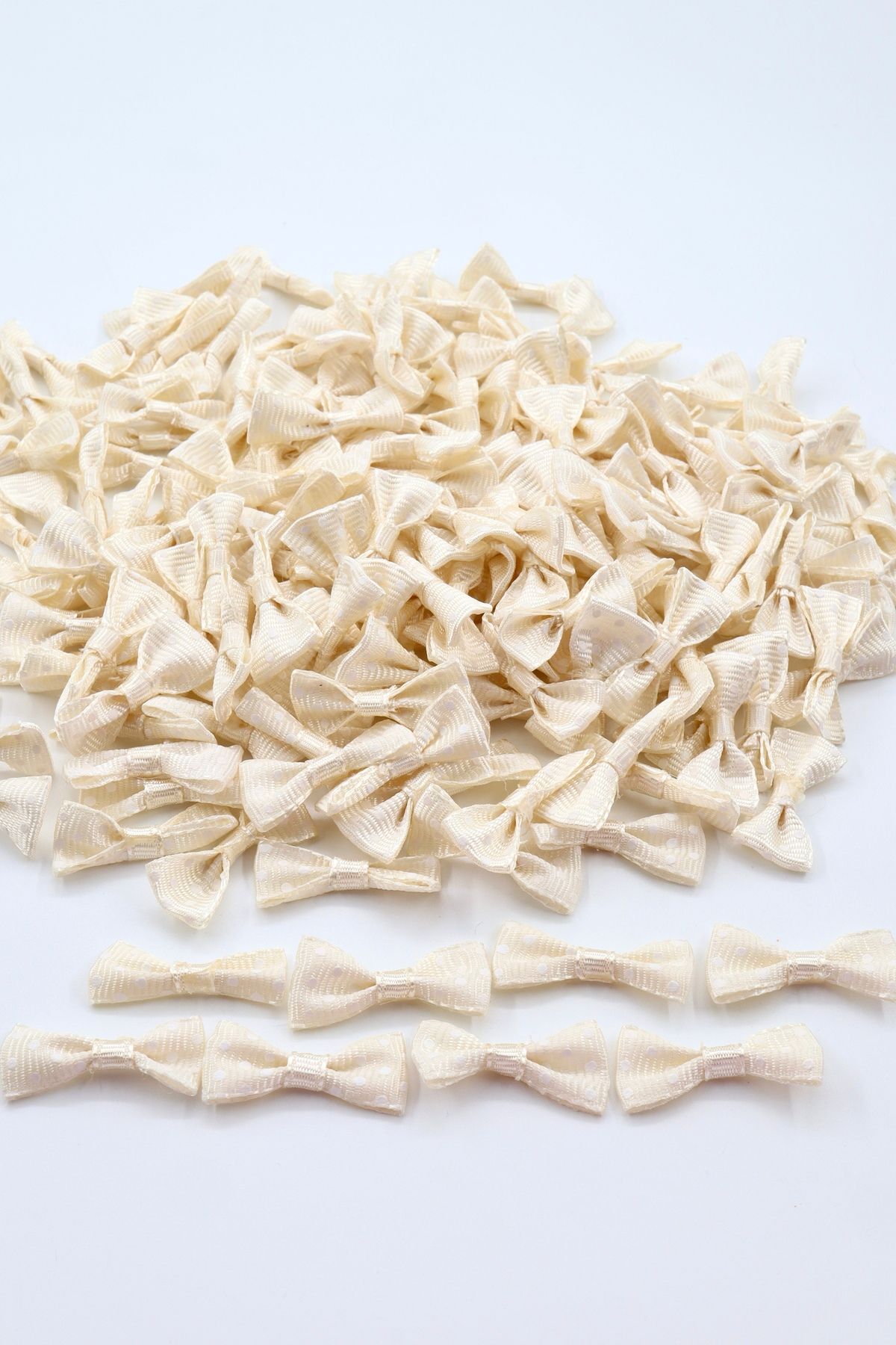 YENİCİ Puantiyeli Fiyonk 100 Adet (3cm)
