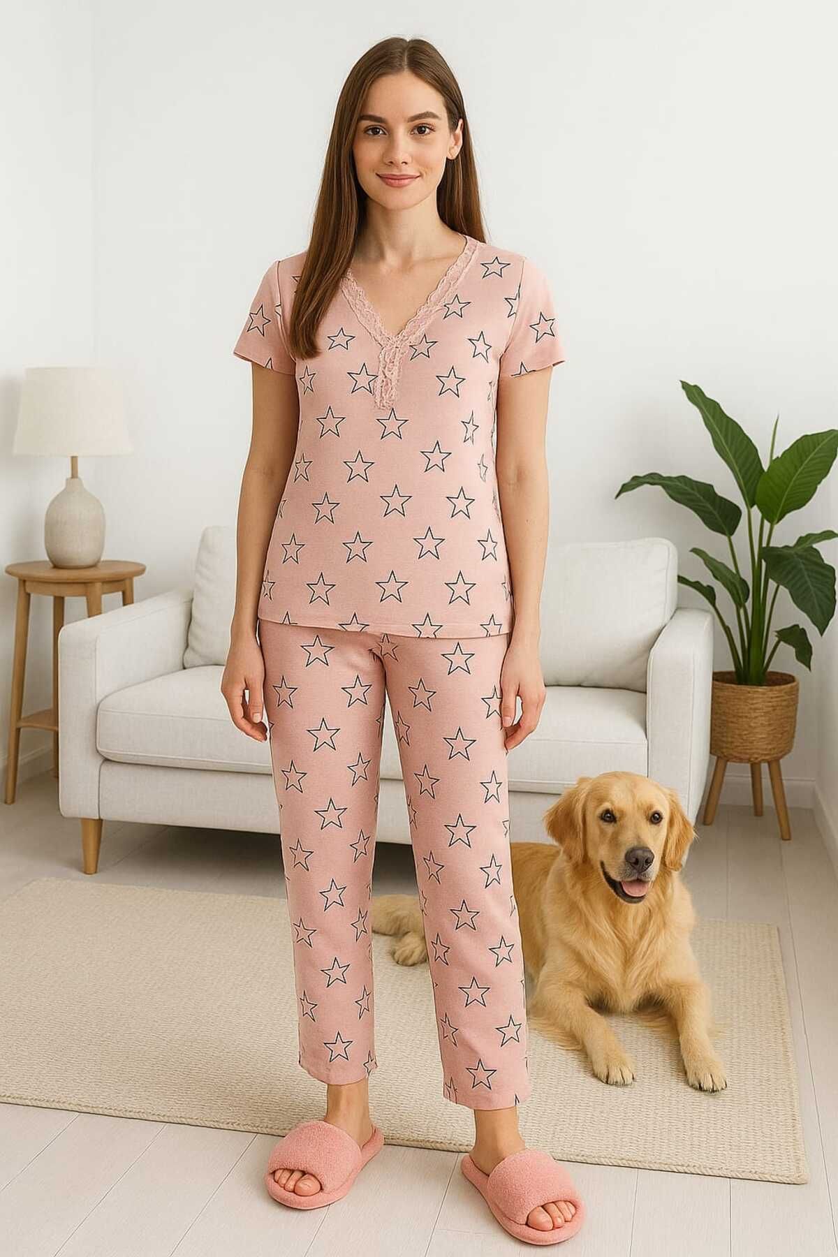 gigigiyim Yıldız Desenli Yakası Dantelli Kadın Pijama Takım