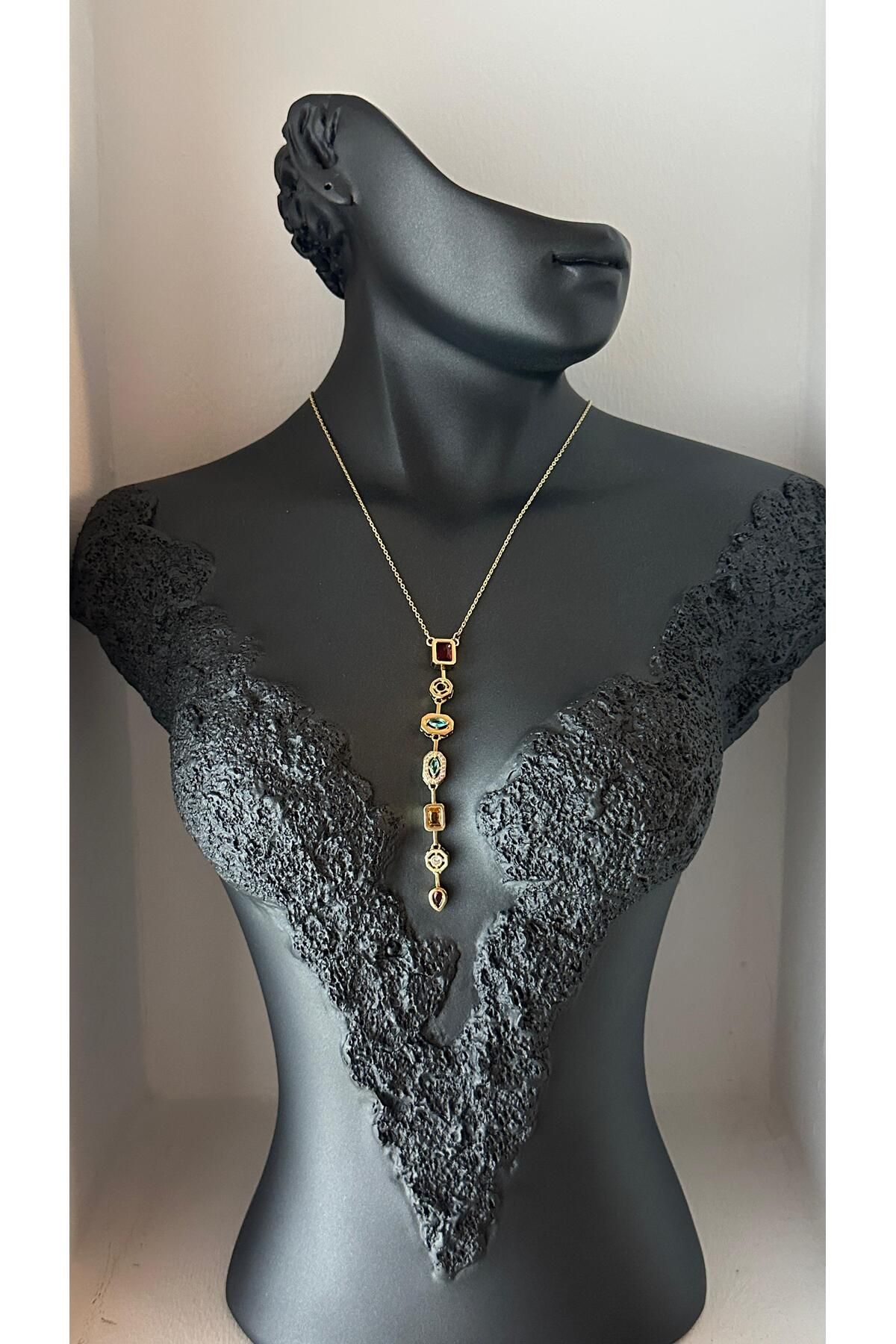 NUNU365COM Çelik Gold Renk Zirkon Taşlı Baget Dekolte Y Model Kadın Kolye