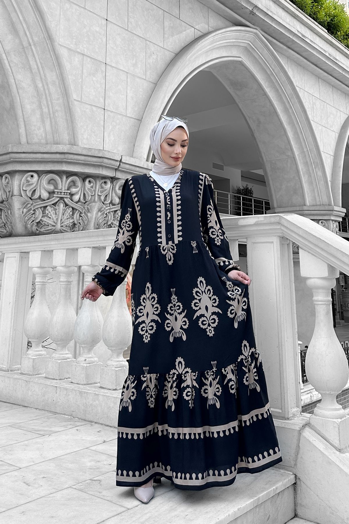 lizbutik Kadın Siyah Beyaz Desenli Viskon Tesettür Elbise