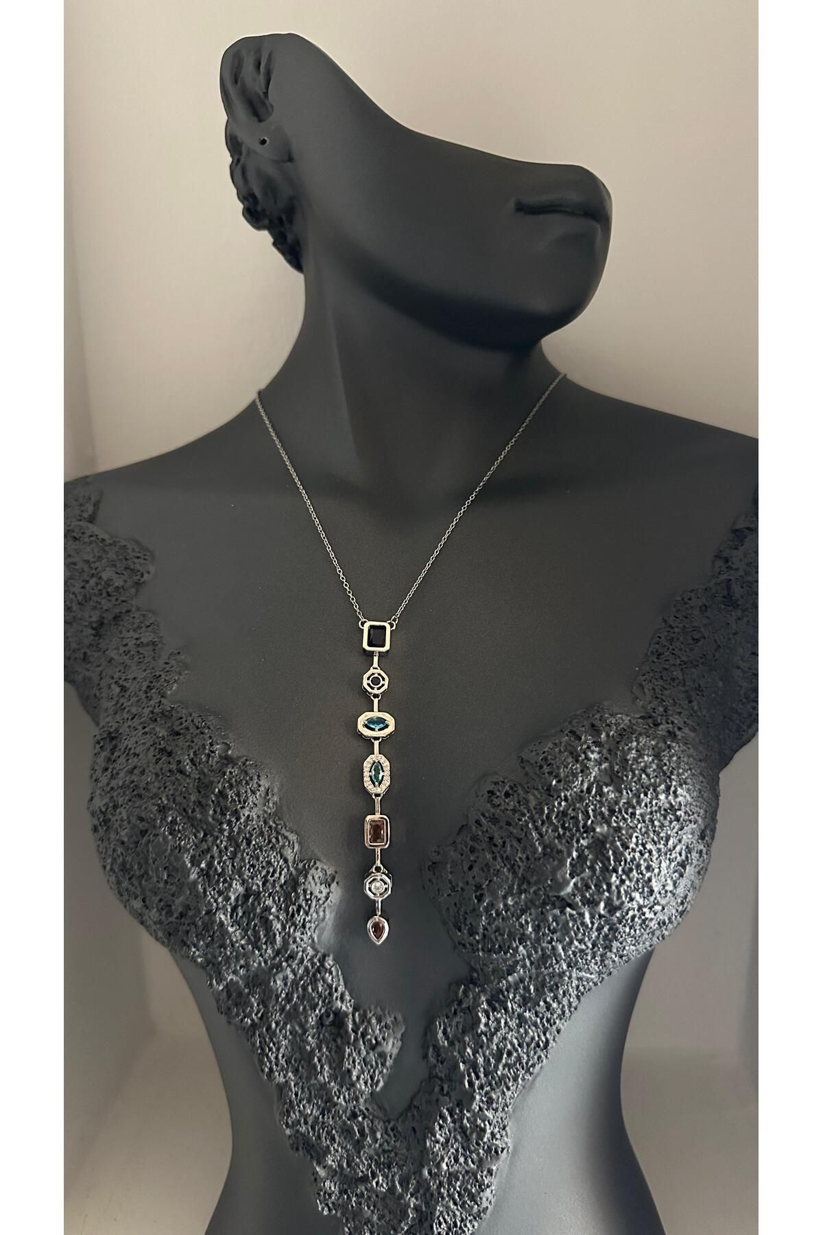 NUNU365COM Çelik Silver Renk Zirkon Taşlı Baget Dekolte Y Model Kadın Kolye