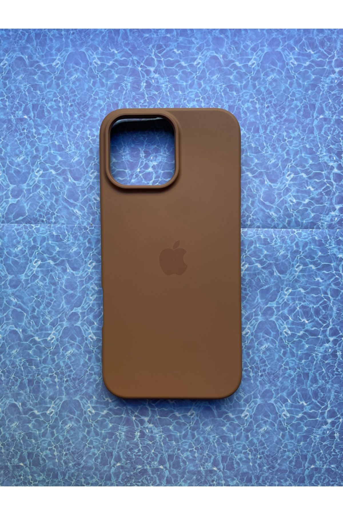 BCNCASE IPHONE 13-14 LOGOLU İLE UYUMLU LANSMAN SİLİKON İÇİ KADİFE KAPAK KILIF