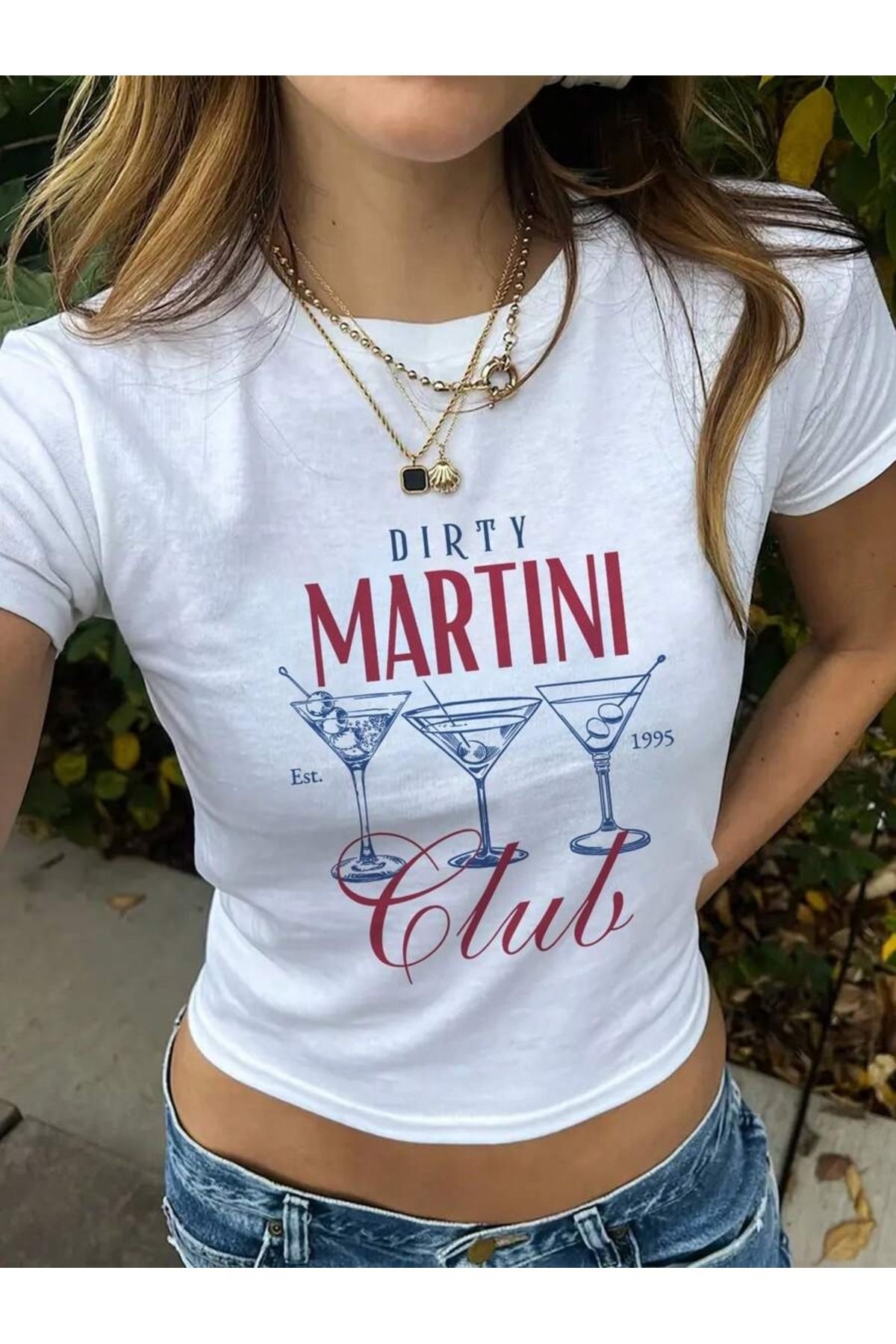 PALPİTO Kadın Beyaz Dirty Martini Club Baskılı Bisiklet Yaka Dar Crop Tshirt