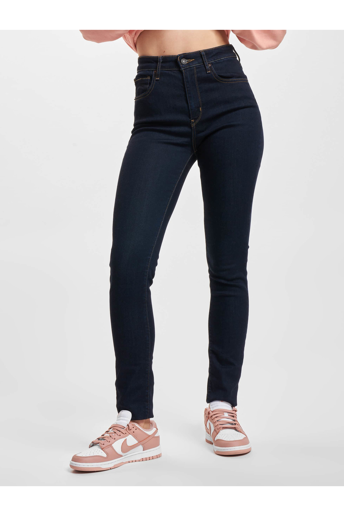 Levi's-Damen 721 High Rise Skinny Jeans 3