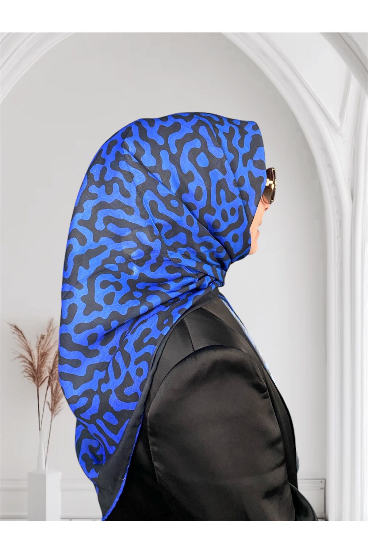 MELİKE SULTAN Desenli Eşarp