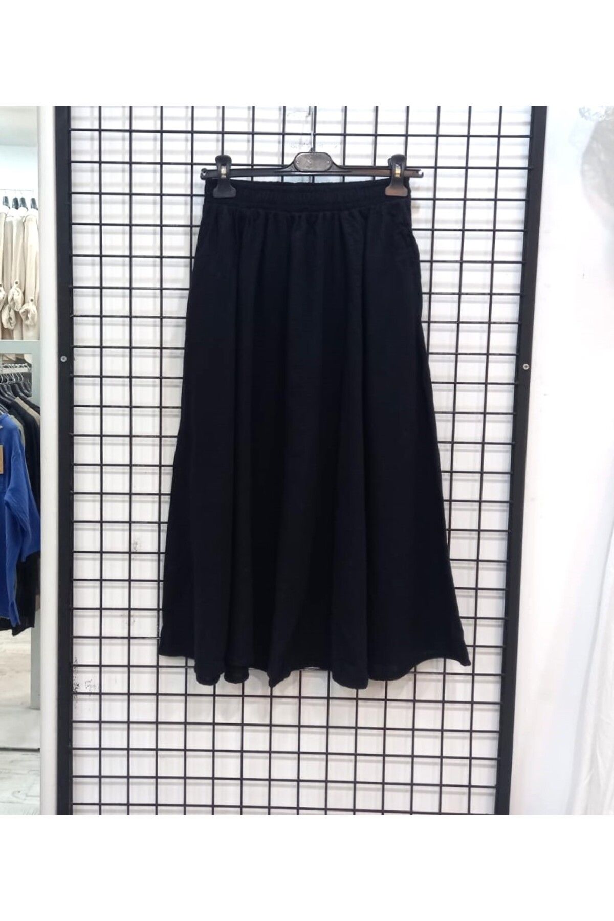 Butik Şans Lastikli Bel Cep Detaylı Kloş Etek