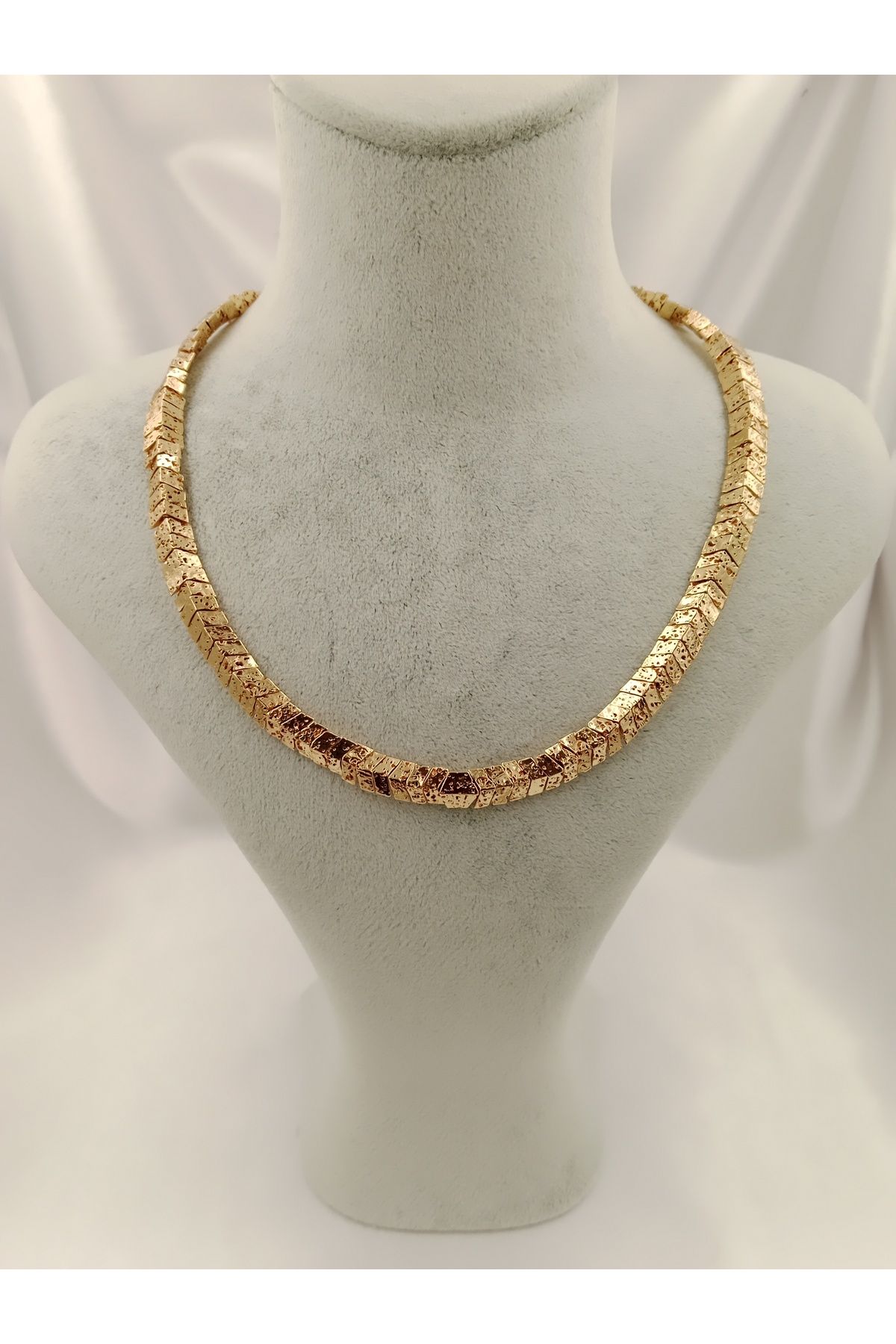 Joyful Accessories By Neşe San Lovely Lav Gold Renkli Lav Taşı Tasarım Kolye