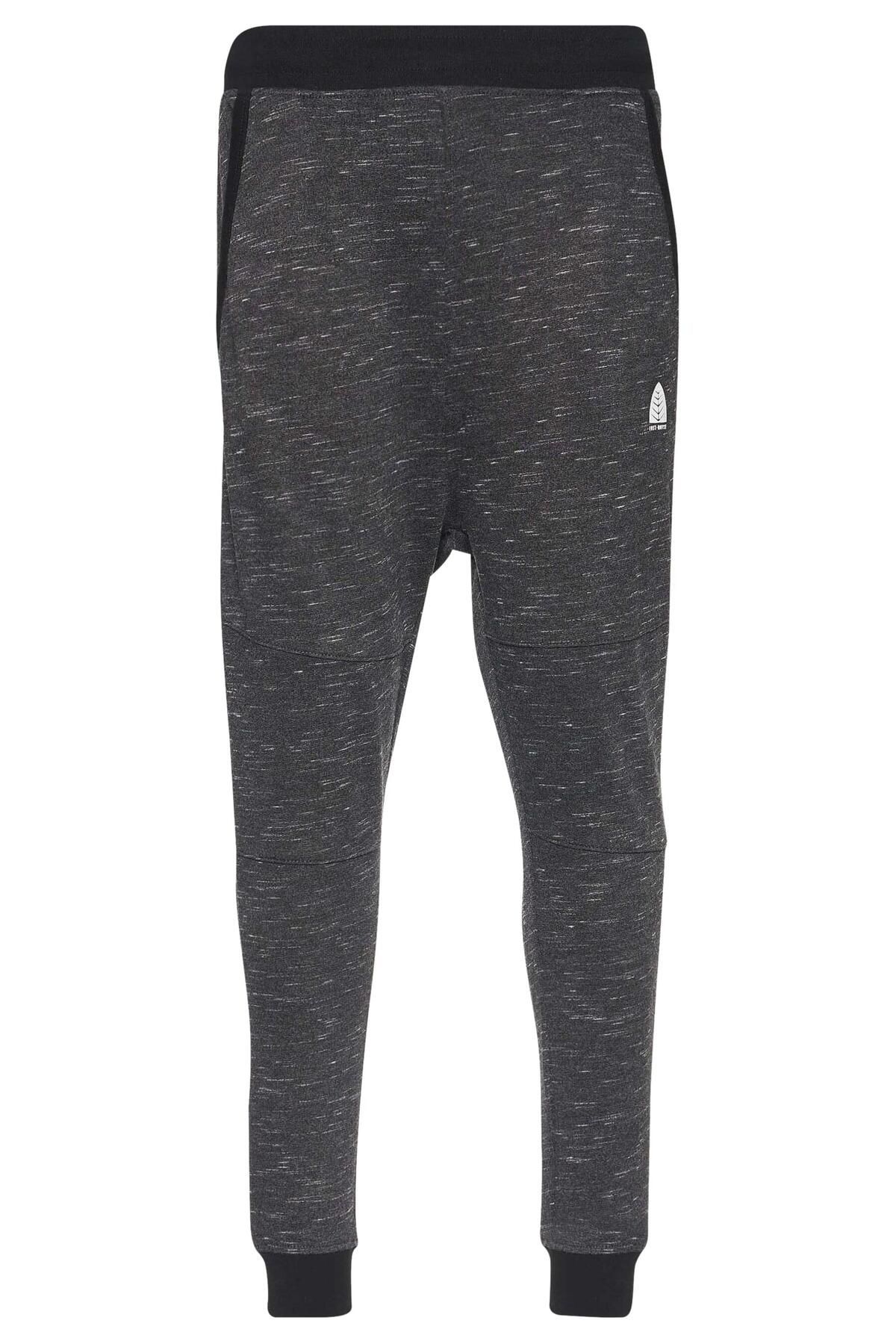 Urban Classics-Herren Just Rhyse Rainrock Sweat Pants Black 1