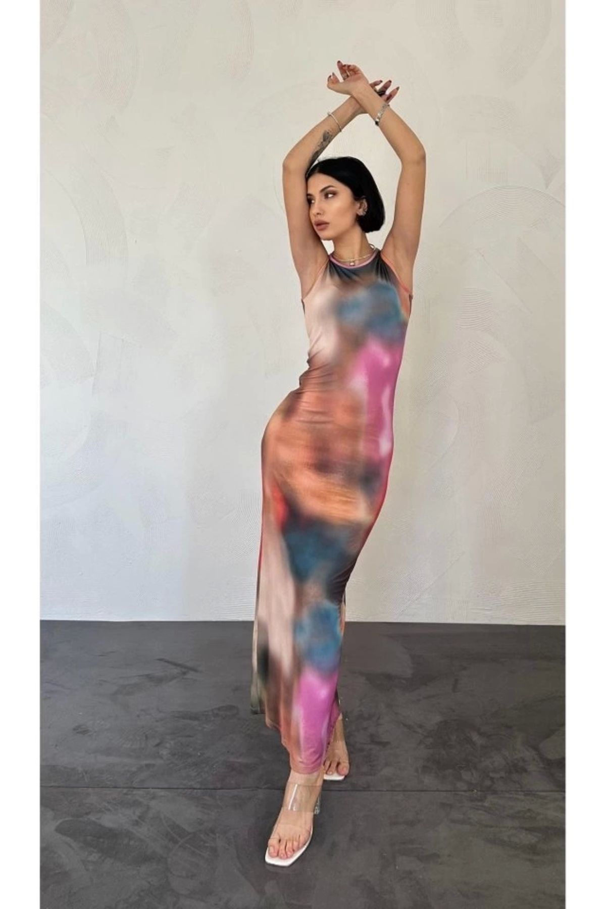 nedo7 Bej Batik Desenli Elbise