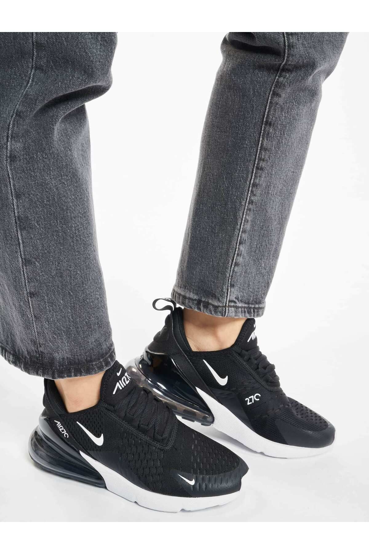 Nike-Damen Nike Air Max 270 W Schuhe 3
