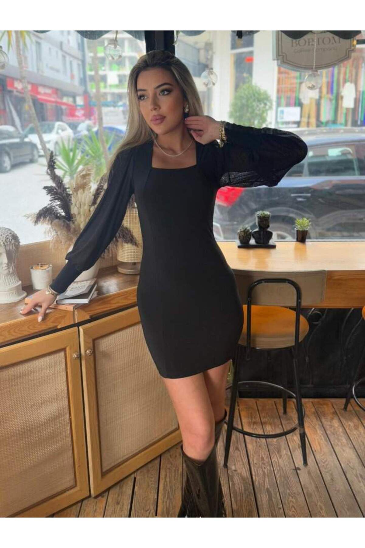 ANGELINO Kadın Kare Yaka Kolları Tül Sandy Kumaş Fırsat ürün Mini Siyah Elbise