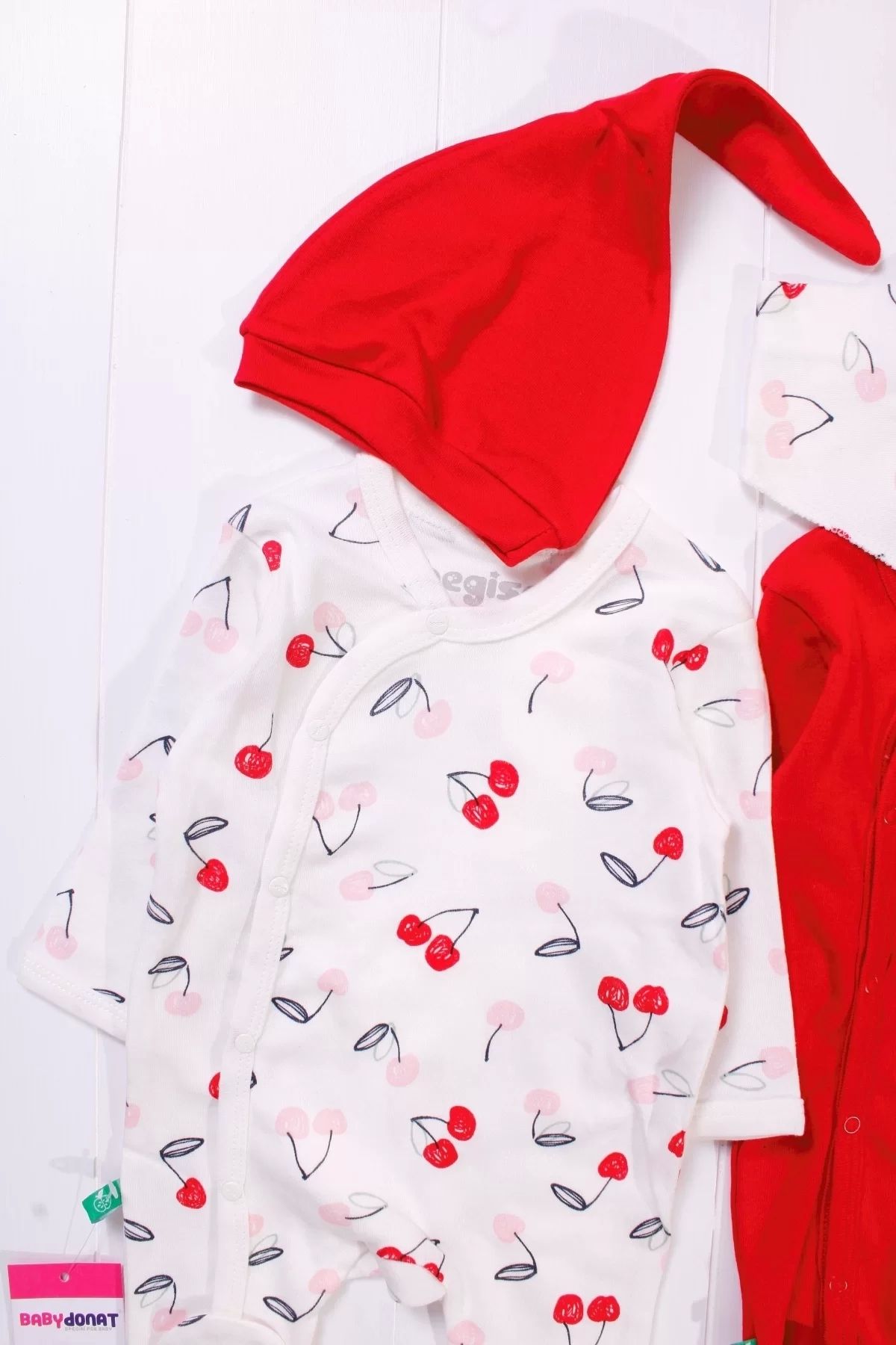 Moda Şahsenem Kiraz Aksesuarlı Kız Bebek 4'lü Tulum Seti