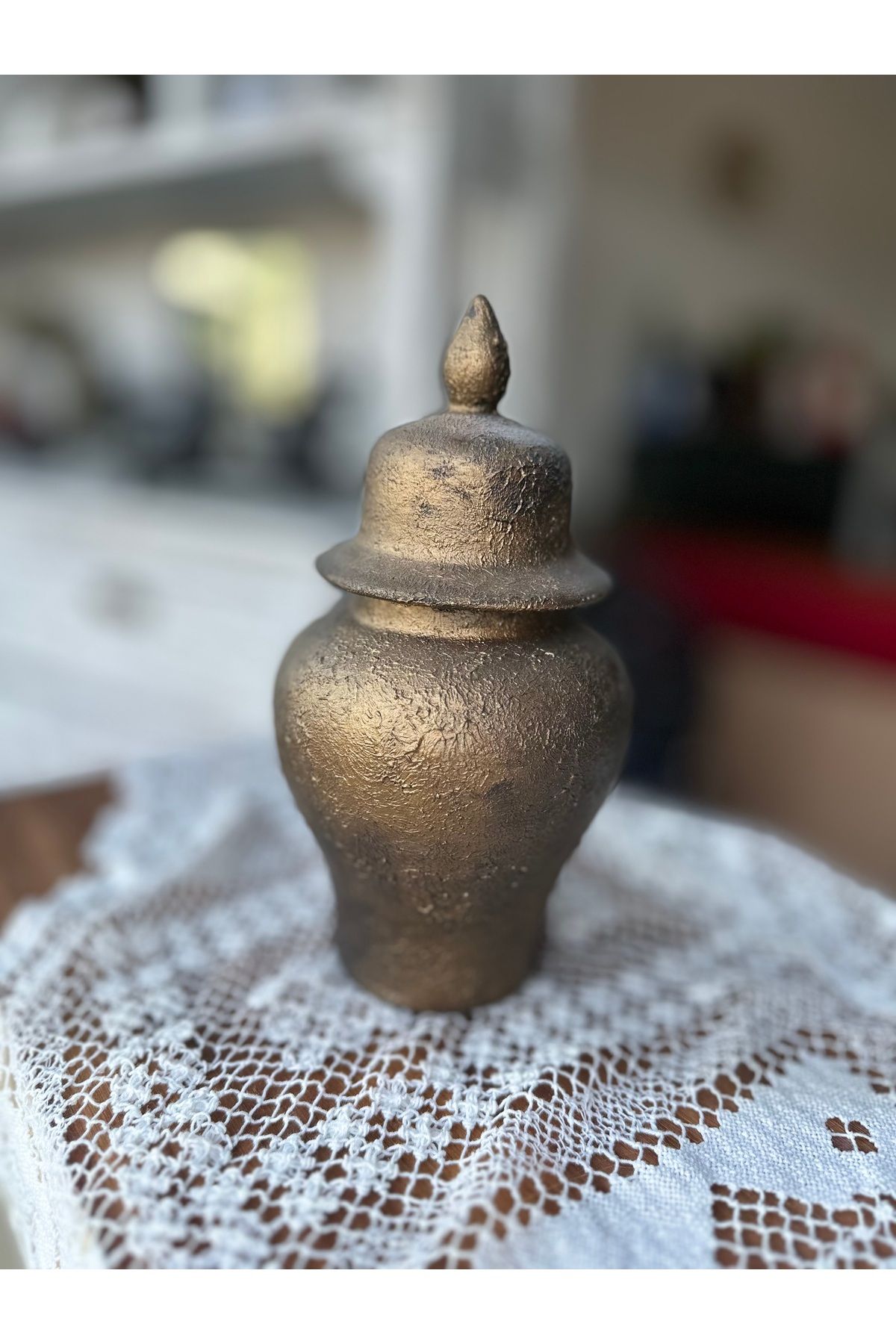Baykuşca 25 cm Dokulu, Eskimiş Antik Gold Renkli, Seramik, Şah Küp, Vazo