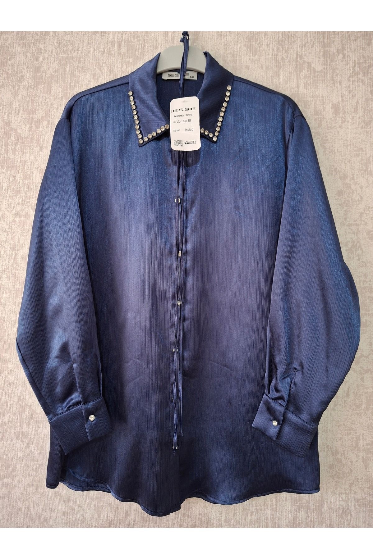 Butik Lacivert yaka bağılcıklı tunik