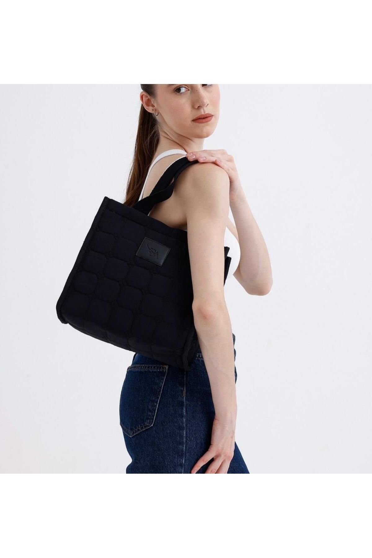 MODA Vega Siyah Kapitone Casual Uzun Askılı Çapraz Çanta