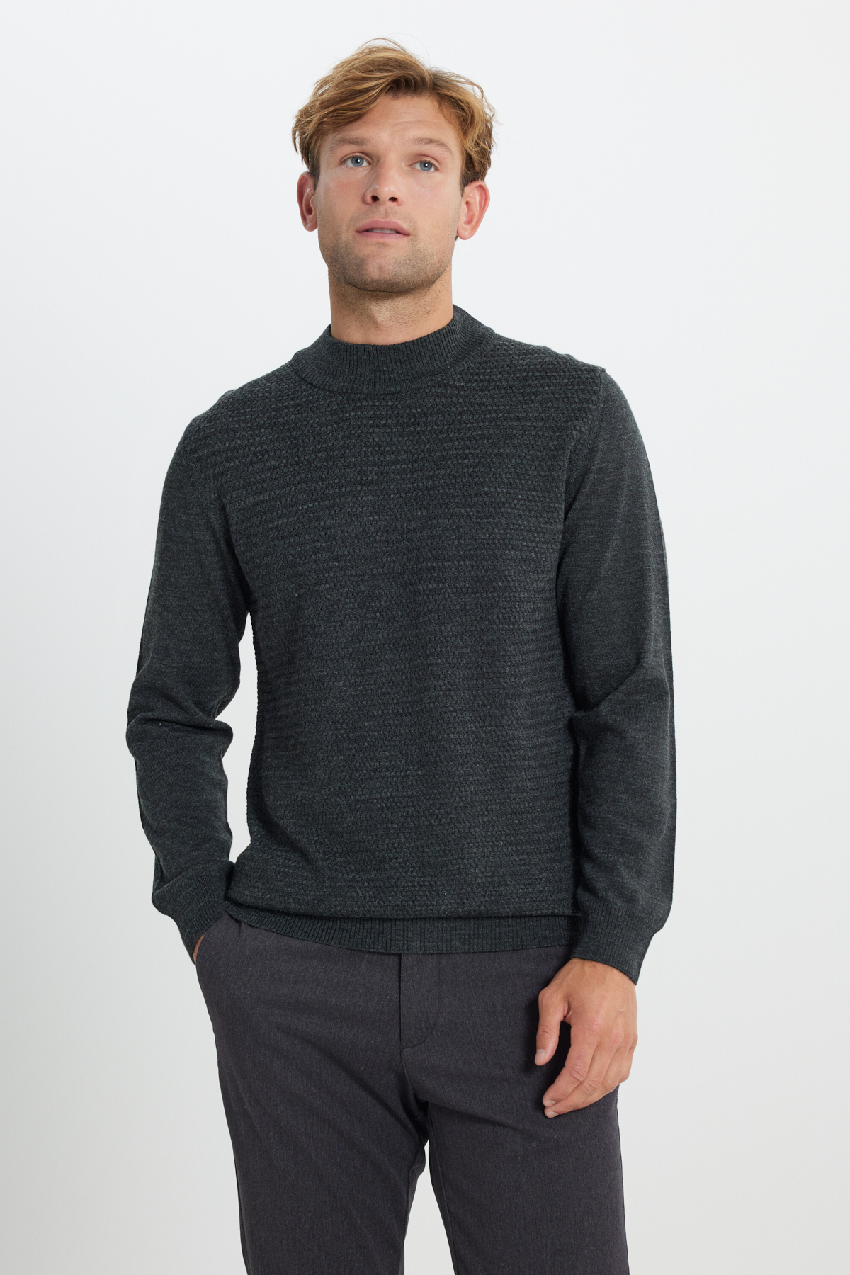 Erkek Antrasit-Melanj Yünlü Sıcak Tutan Standart Fit Yarım Balıkçı Yaka Petek Dokulu Triko Kazak