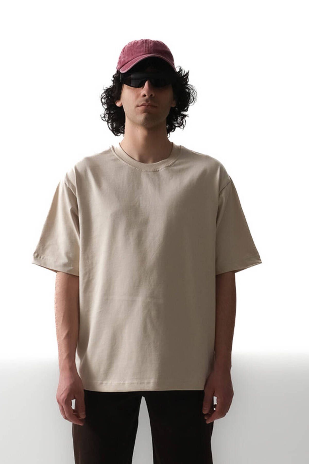 1887CLO Bej Basic Oversize Tişört