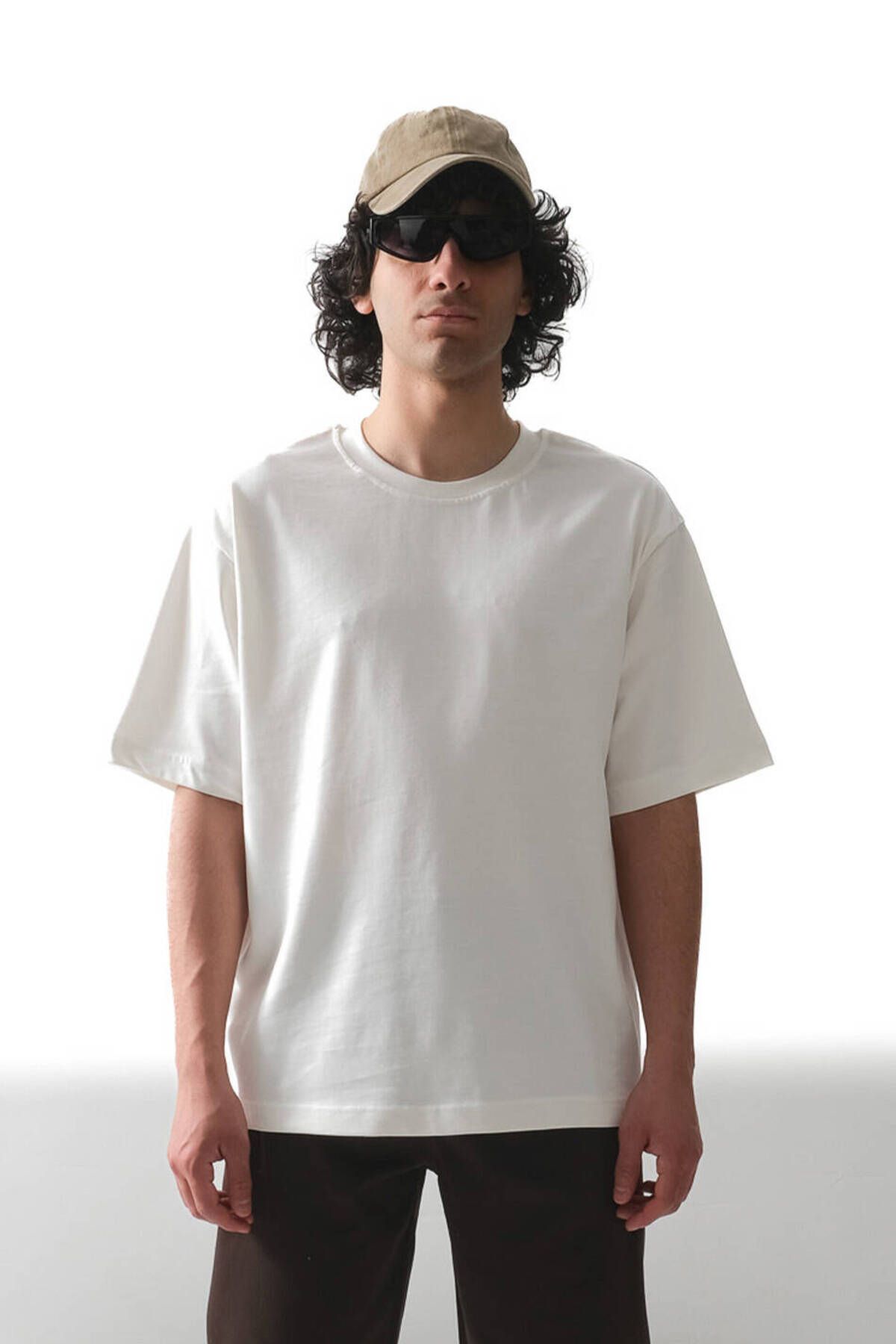1887CLO Ekru Basic Oversize Tişört