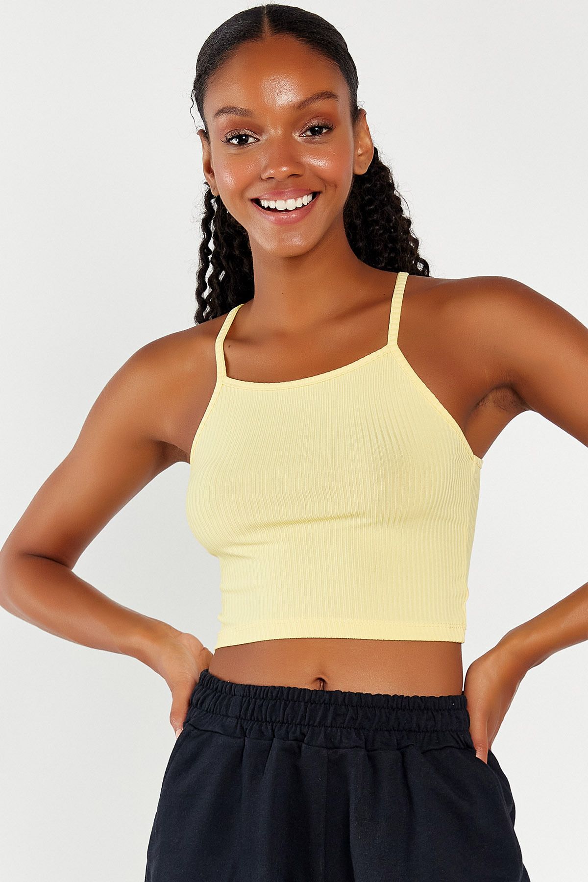 Hopoi Kadın İp Askılı Crop Top
