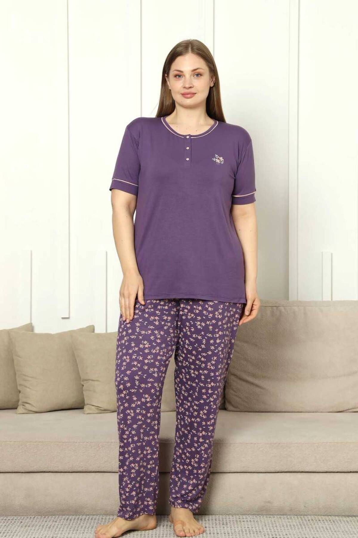 ALİMER Büyük Beden Pijama Takımı - Mor Çiçek Desen Kısa Kol Likralı Viskon 2853KYB