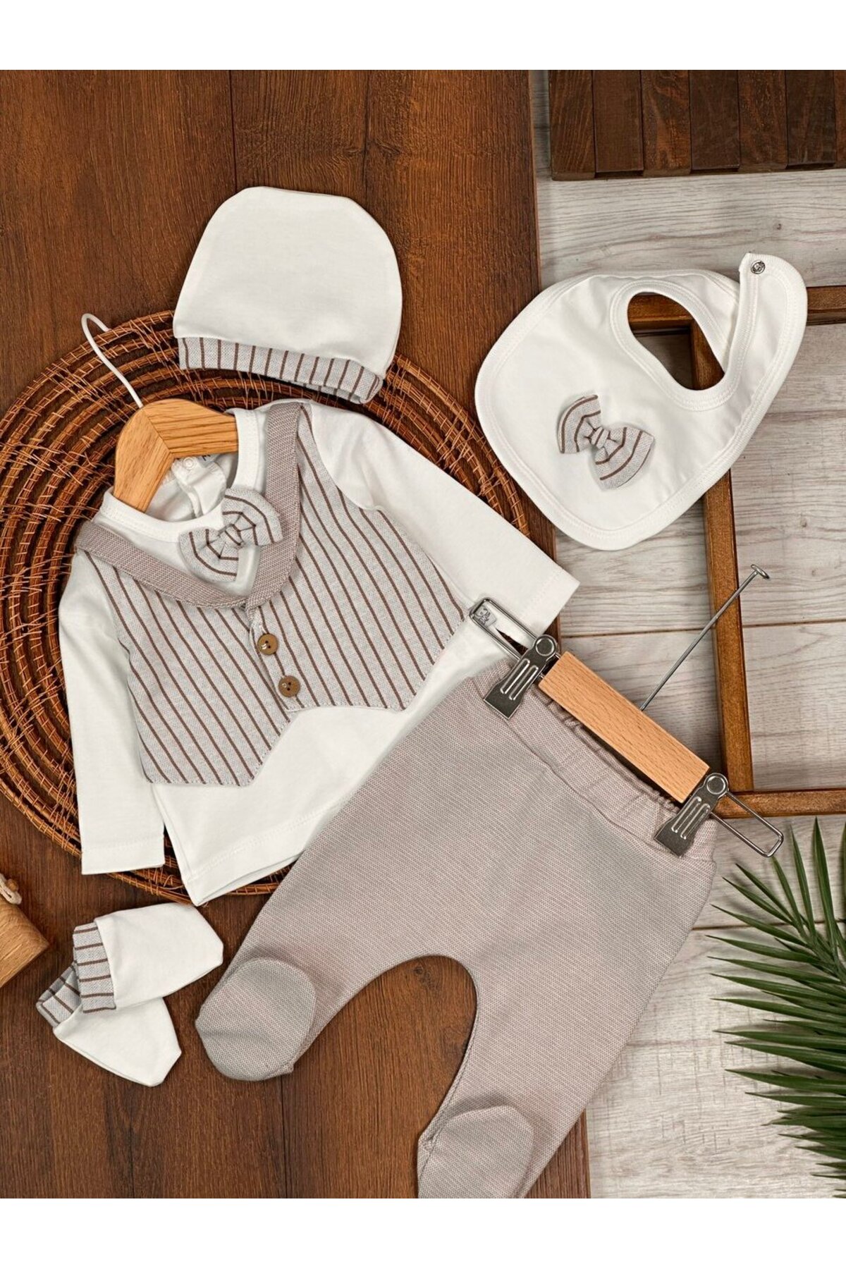 Kids Kingdom Yüksek Kalite Pamuk Çizgili Erkek Bebek 5li Hastane Çıkış Seti fotoğrafı 6 (önizleme)